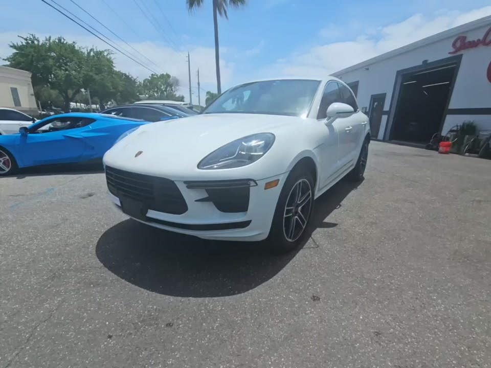 2021 Porsche Macan Turbo