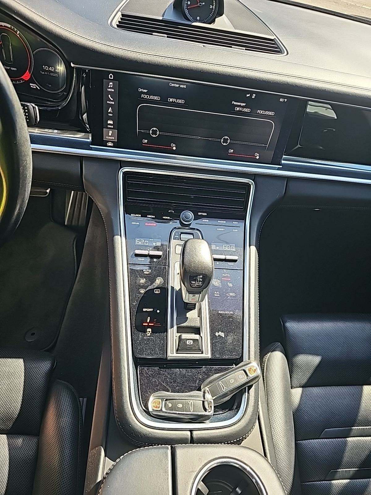 2017 Porsche Panamera Turbo AWD