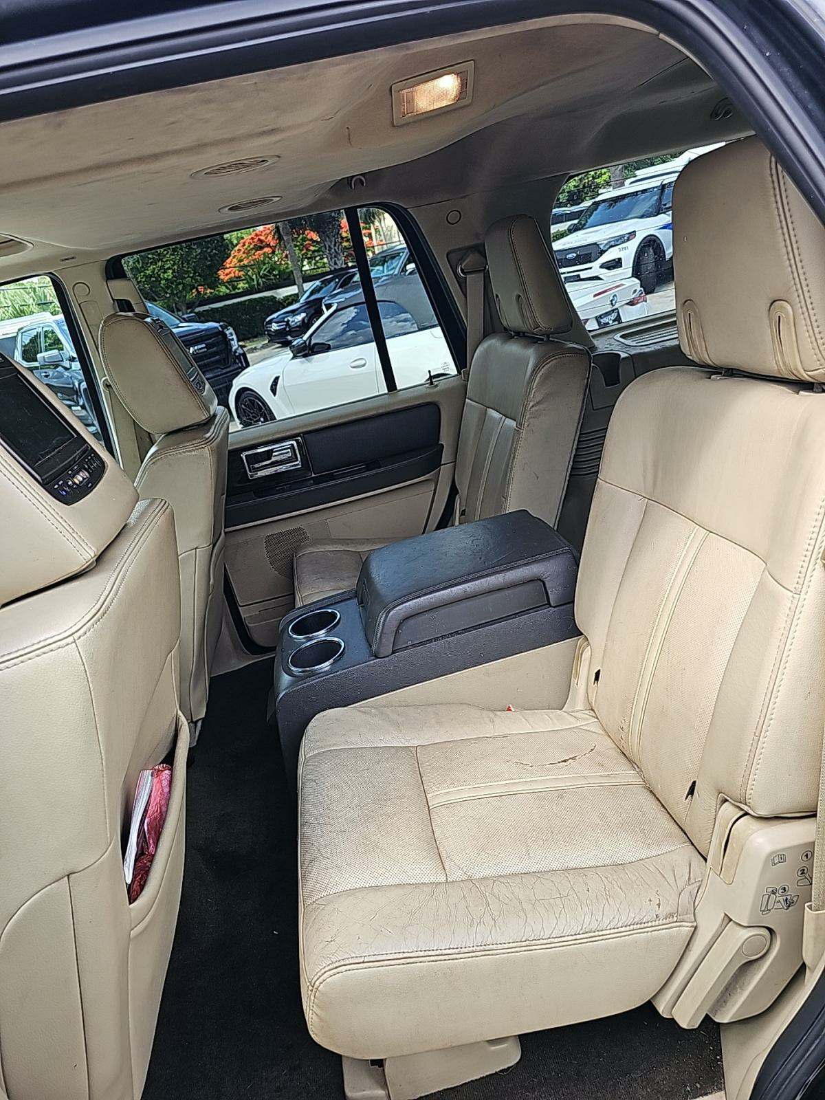 2015 Lincoln Navigator Base AWD