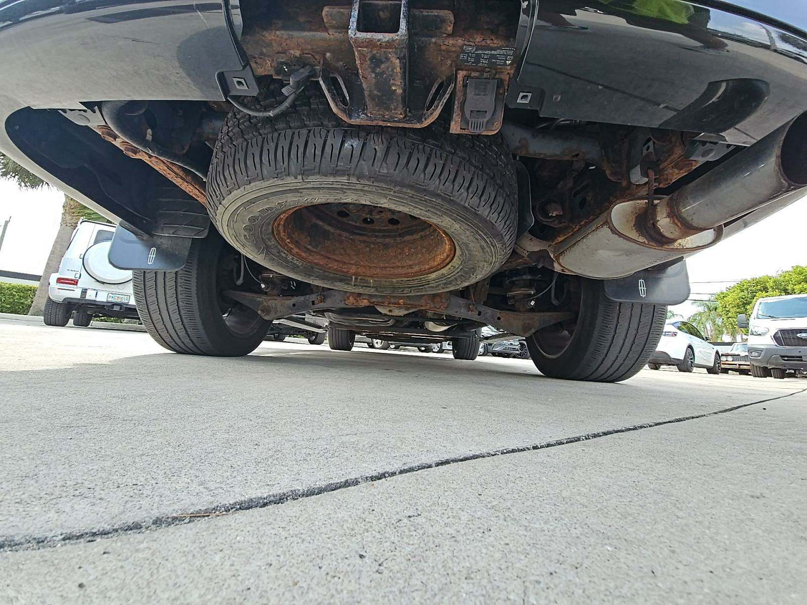 2015 Lincoln Navigator Base AWD