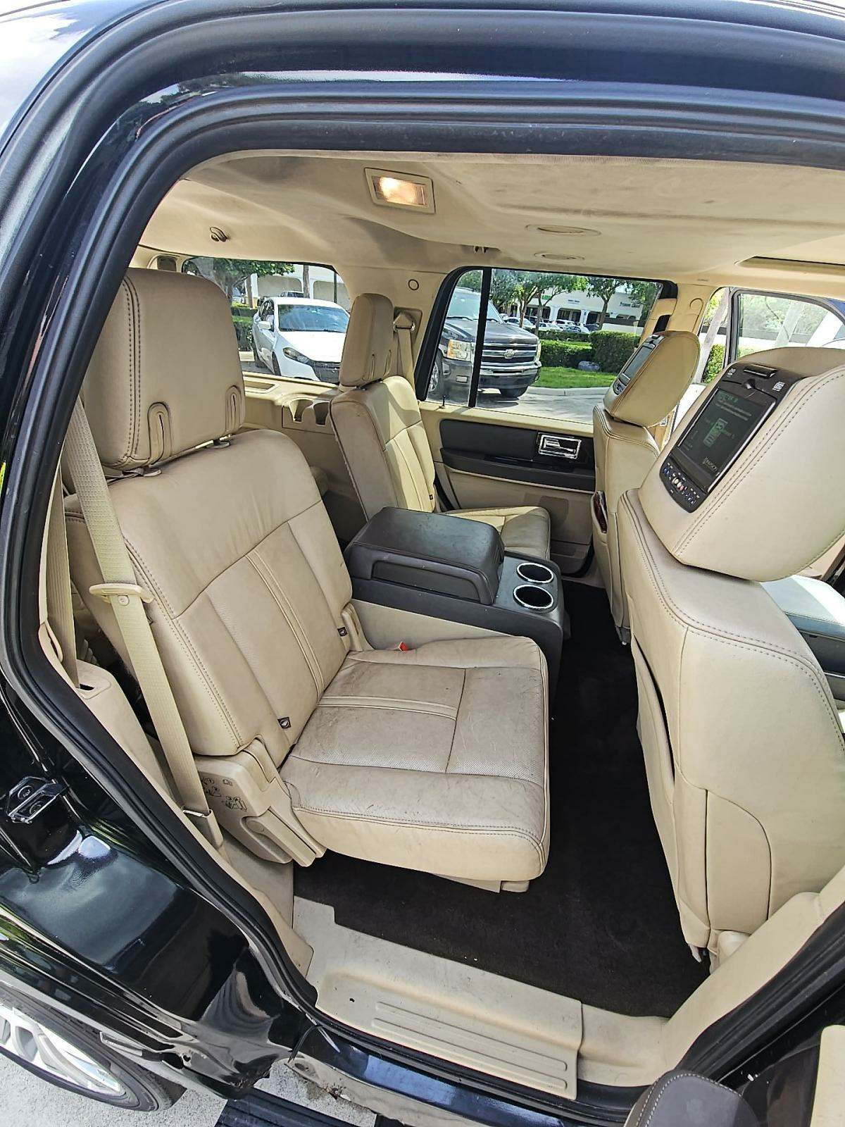 2015 Lincoln Navigator Base AWD