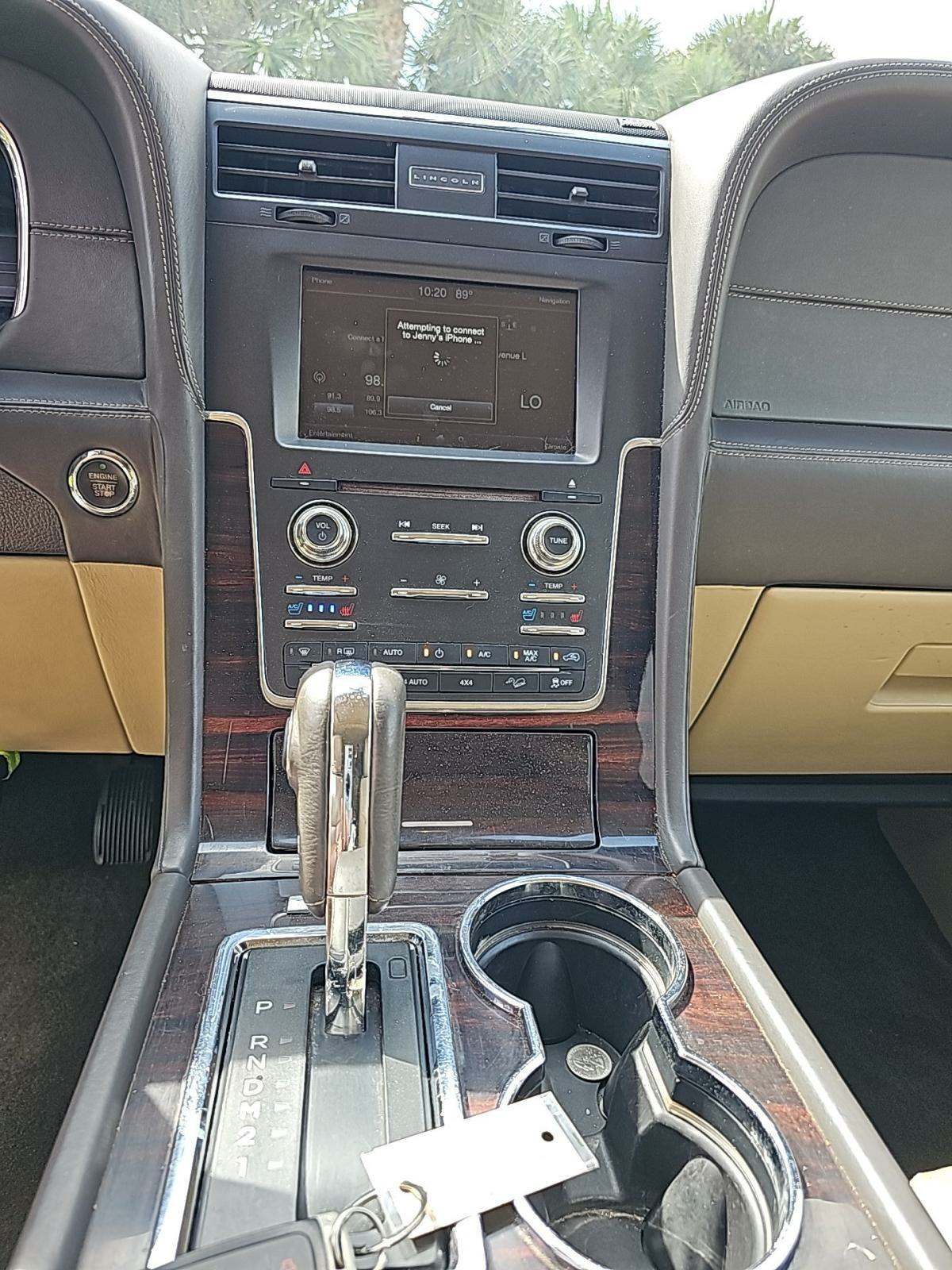 2015 Lincoln Navigator Base AWD