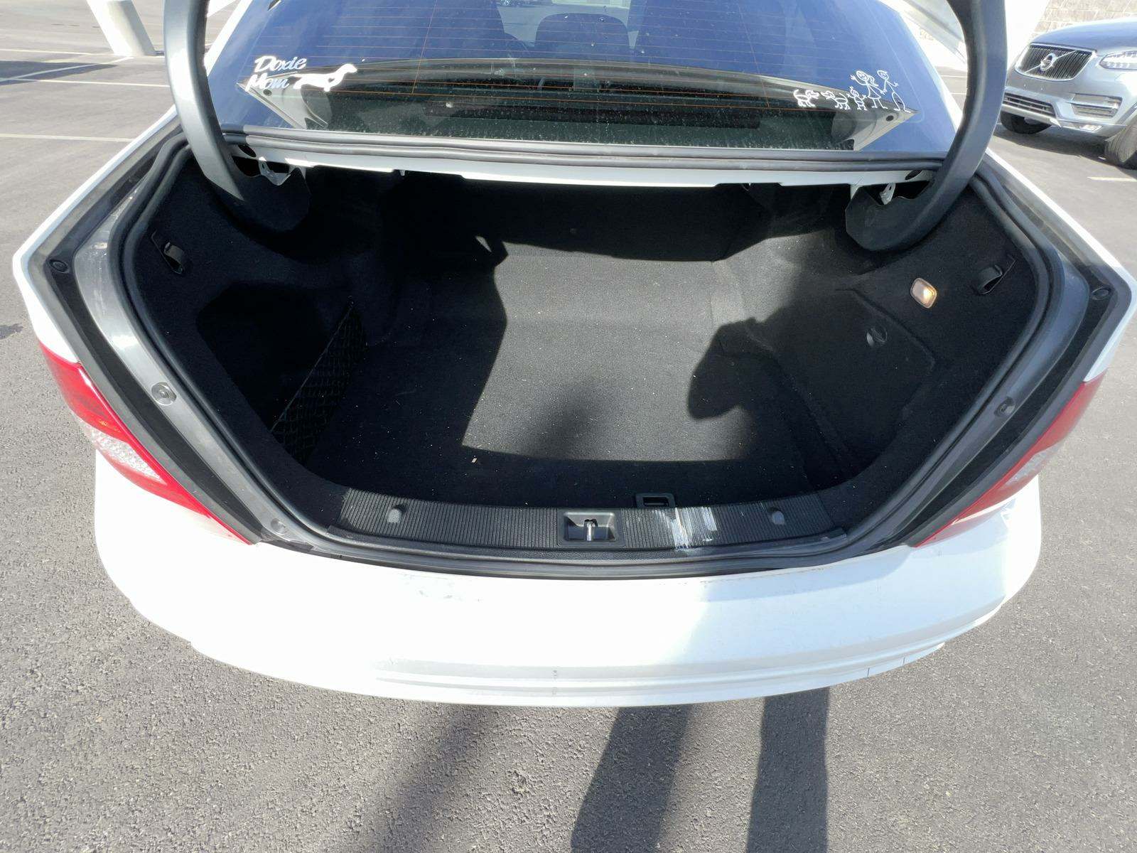 2013 Mercedes-Benz C-Class C 250 Luxury RWD