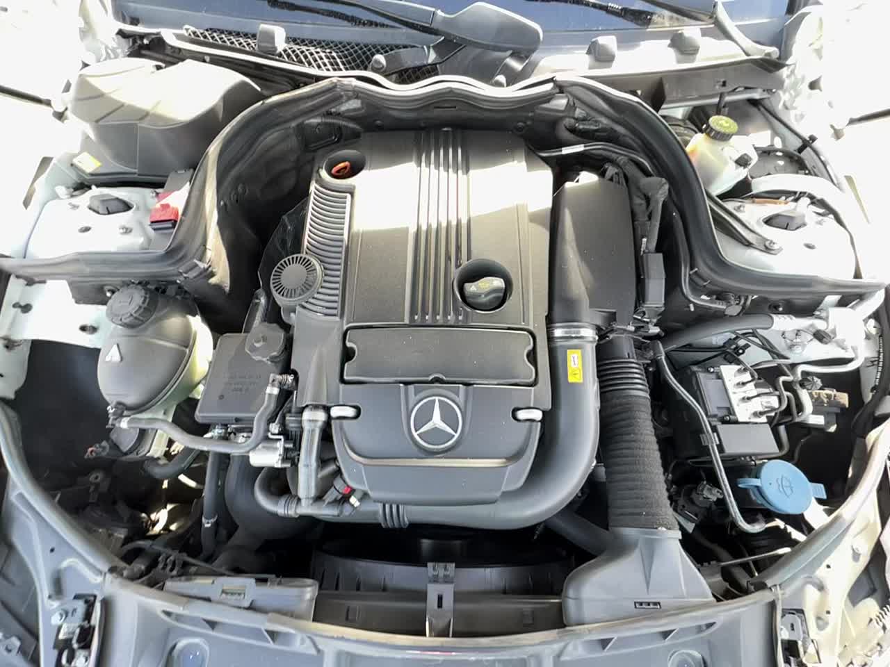 2013 Mercedes-Benz C-Class C 250 Luxury RWD