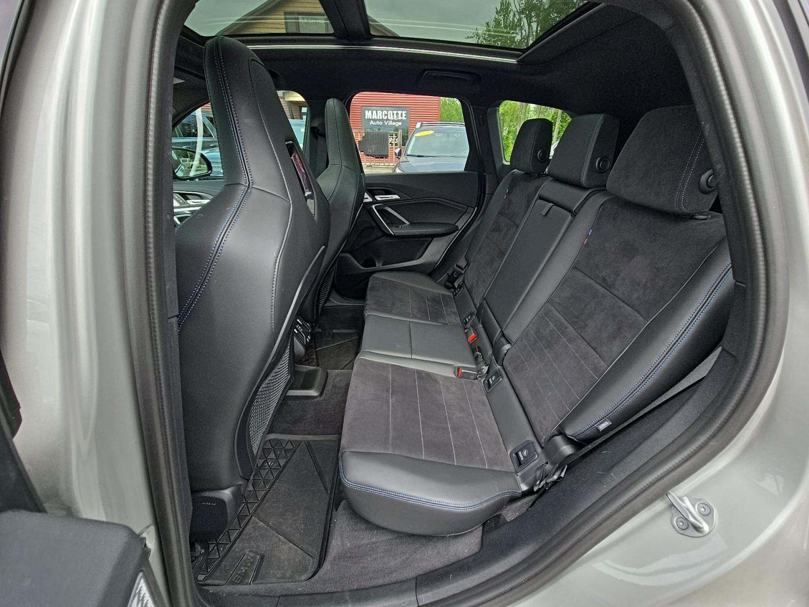 2024 BMW X1 M35i AWD