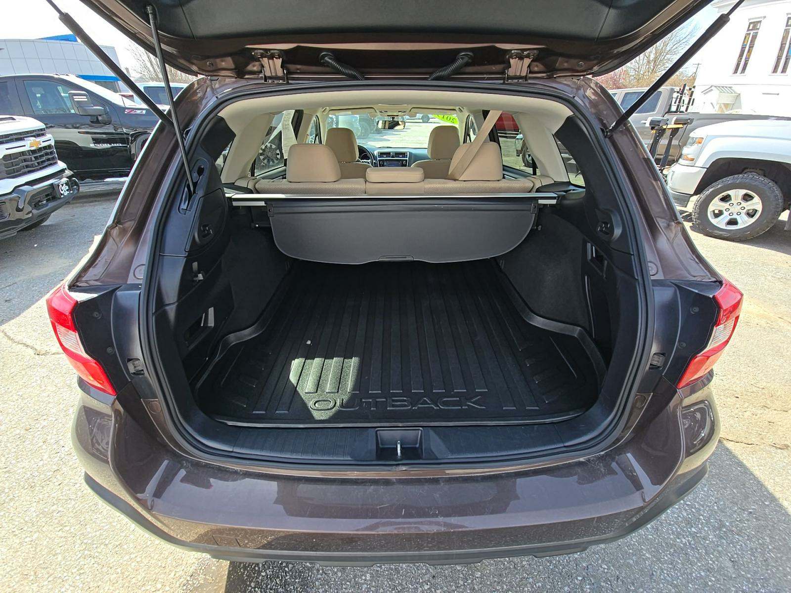 2019 Subaru Outback 2.5i Premium AWD