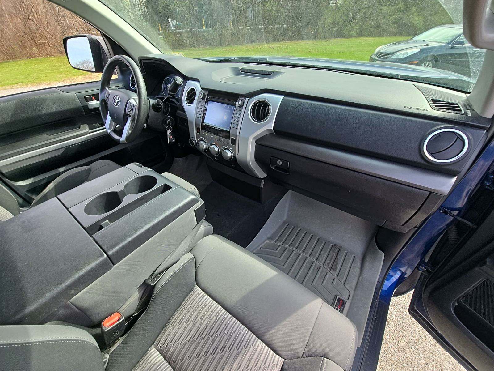 2014 Toyota Tundra SR5 AWD