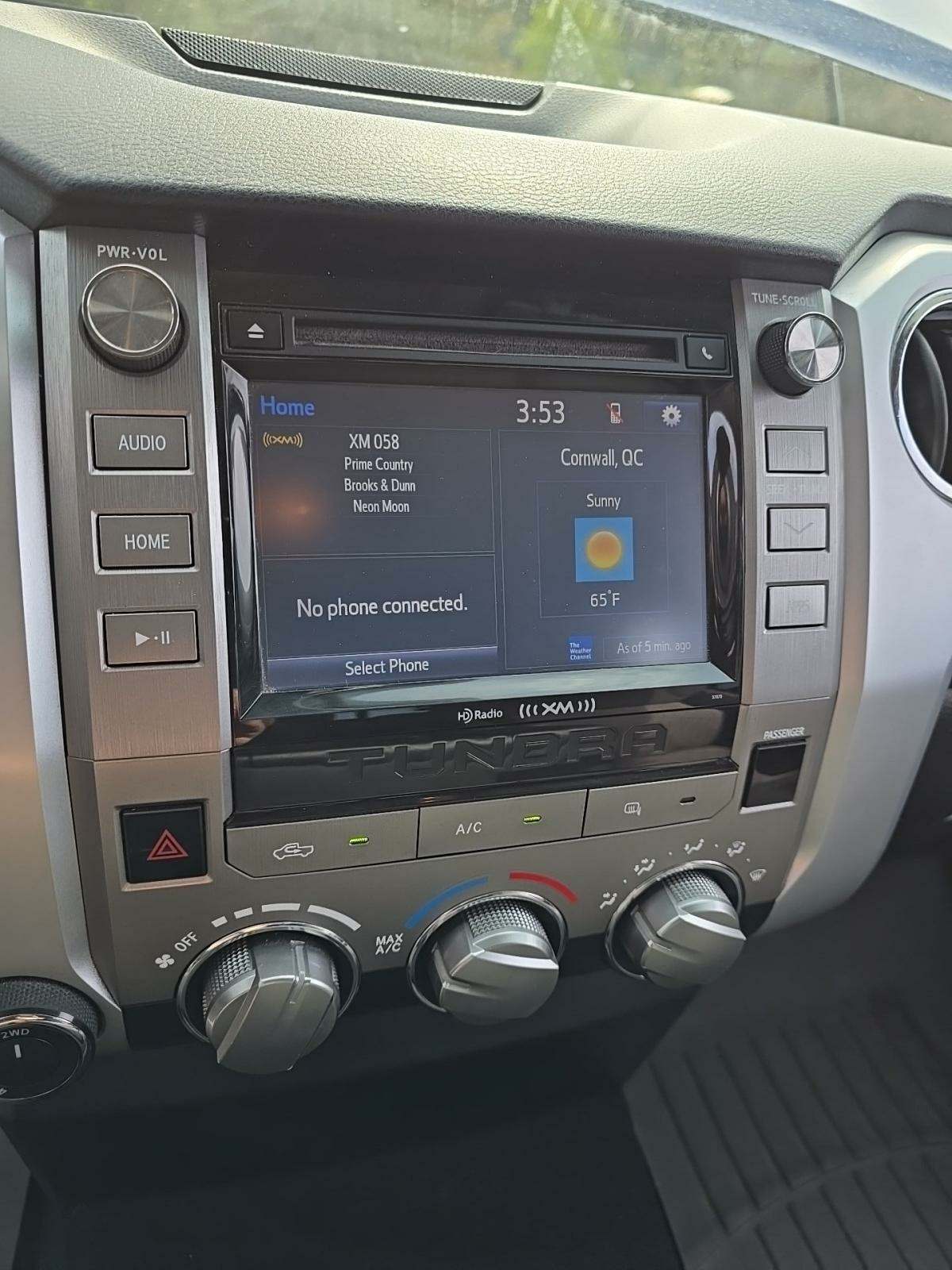 2014 Toyota Tundra SR5 AWD