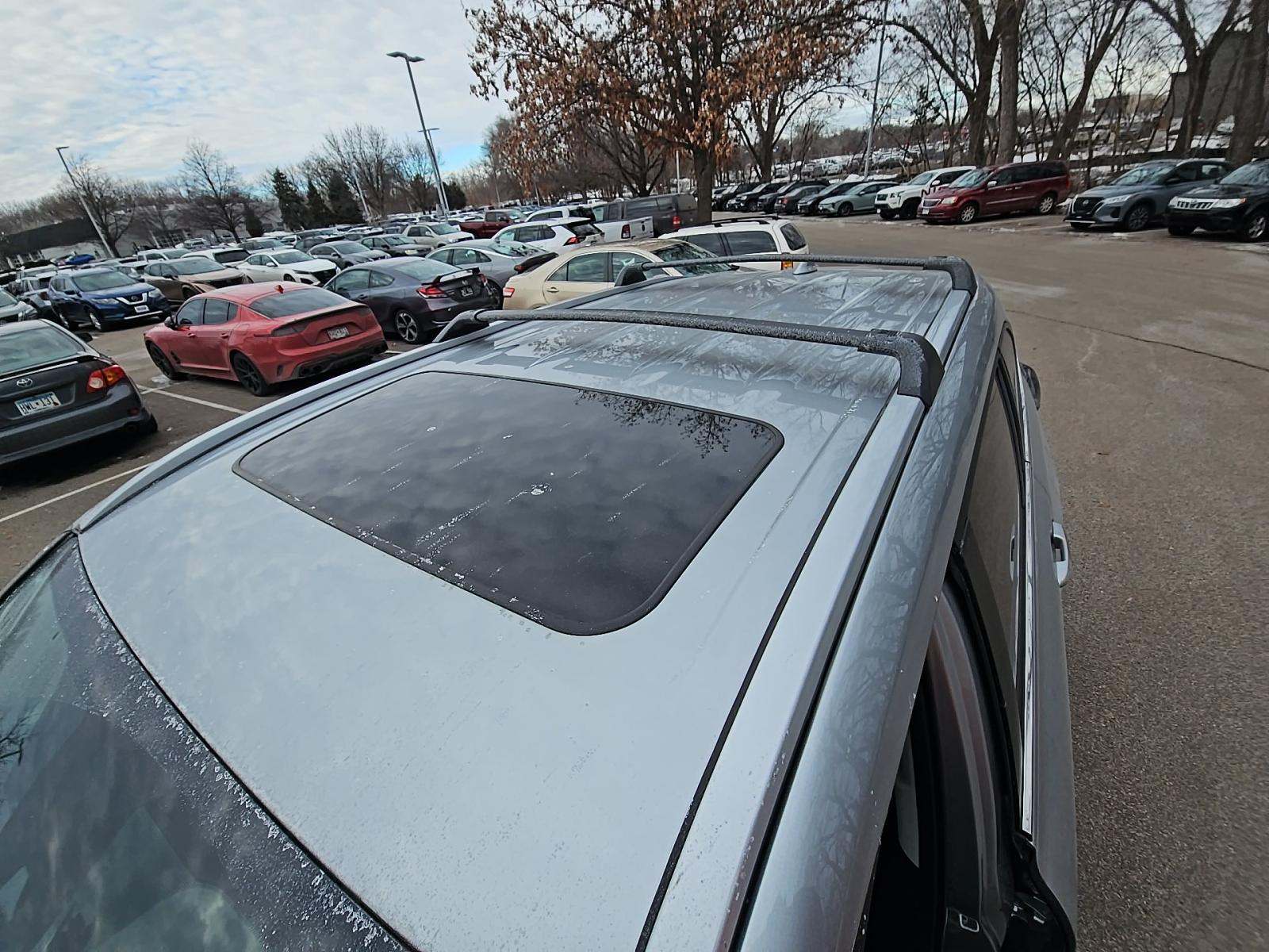 2024 Toyota Highlander Hybrid XLE FWD