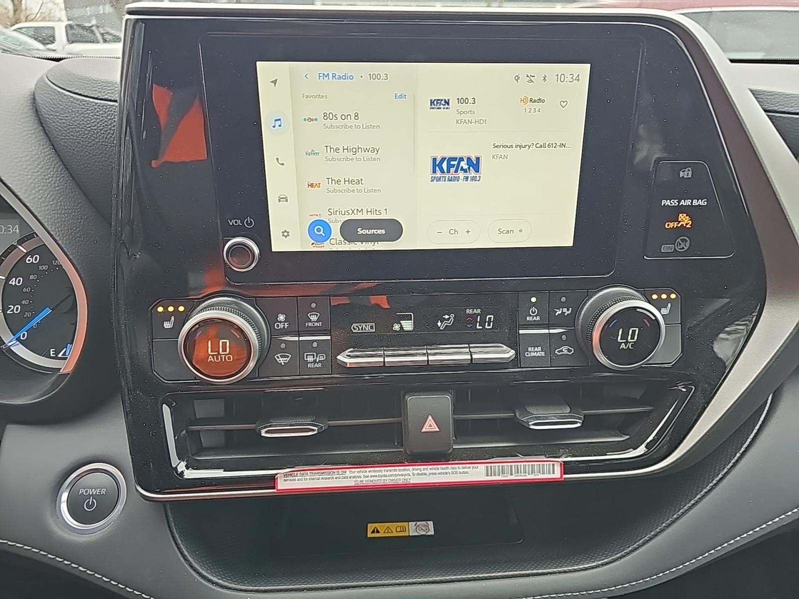 2024 Toyota Highlander Hybrid XLE FWD