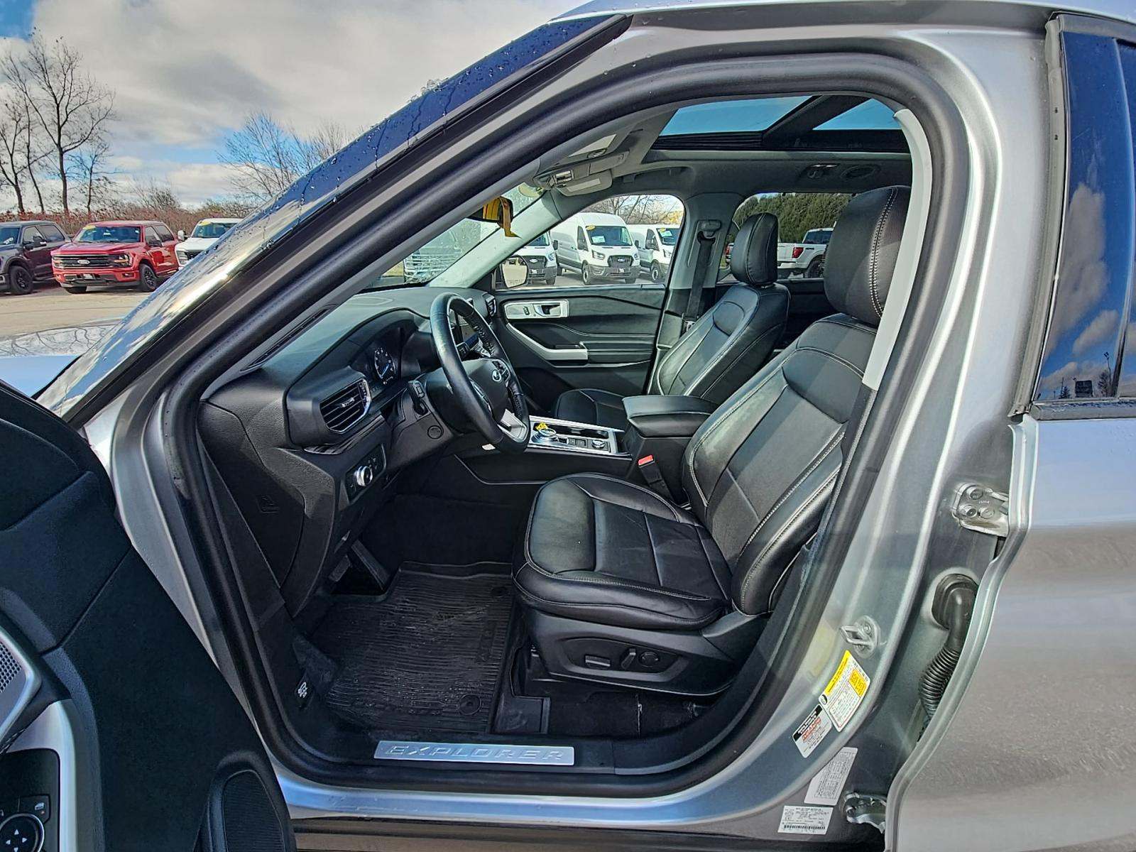 2022 Ford Explorer Limited AWD