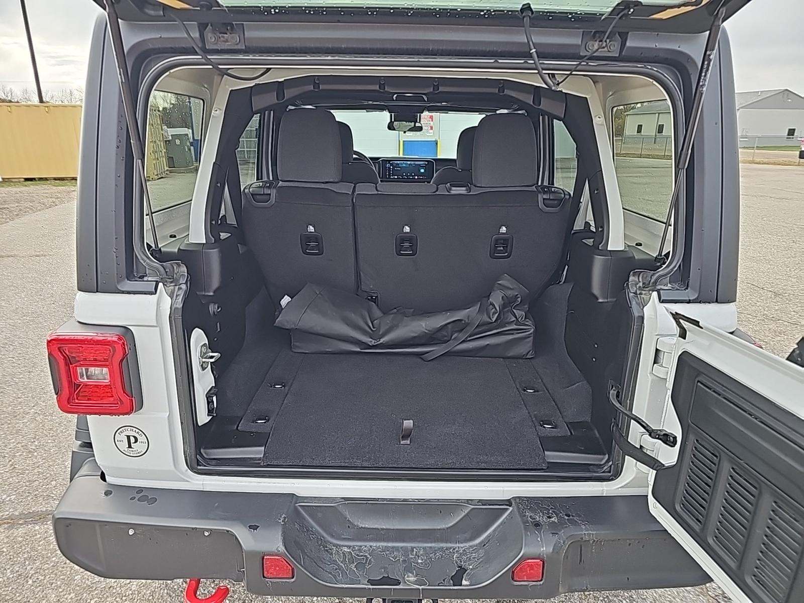 2024 Jeep Wrangler Rubicon AWD