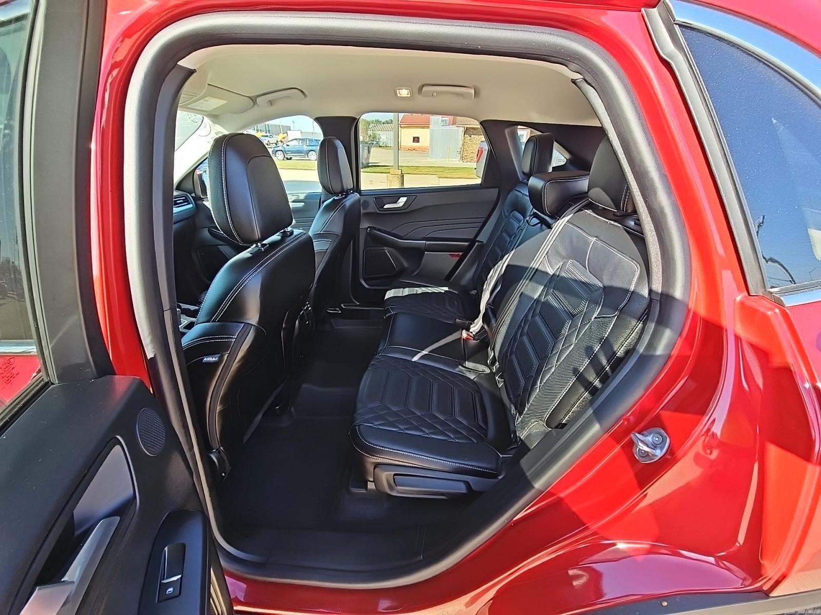 2023 Ford Escape Platinum AWD