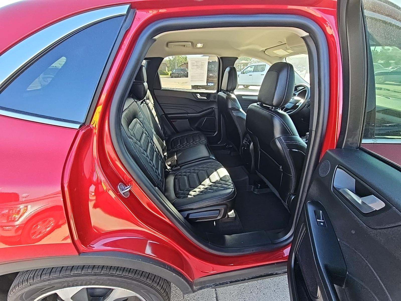 2023 Ford Escape Platinum AWD