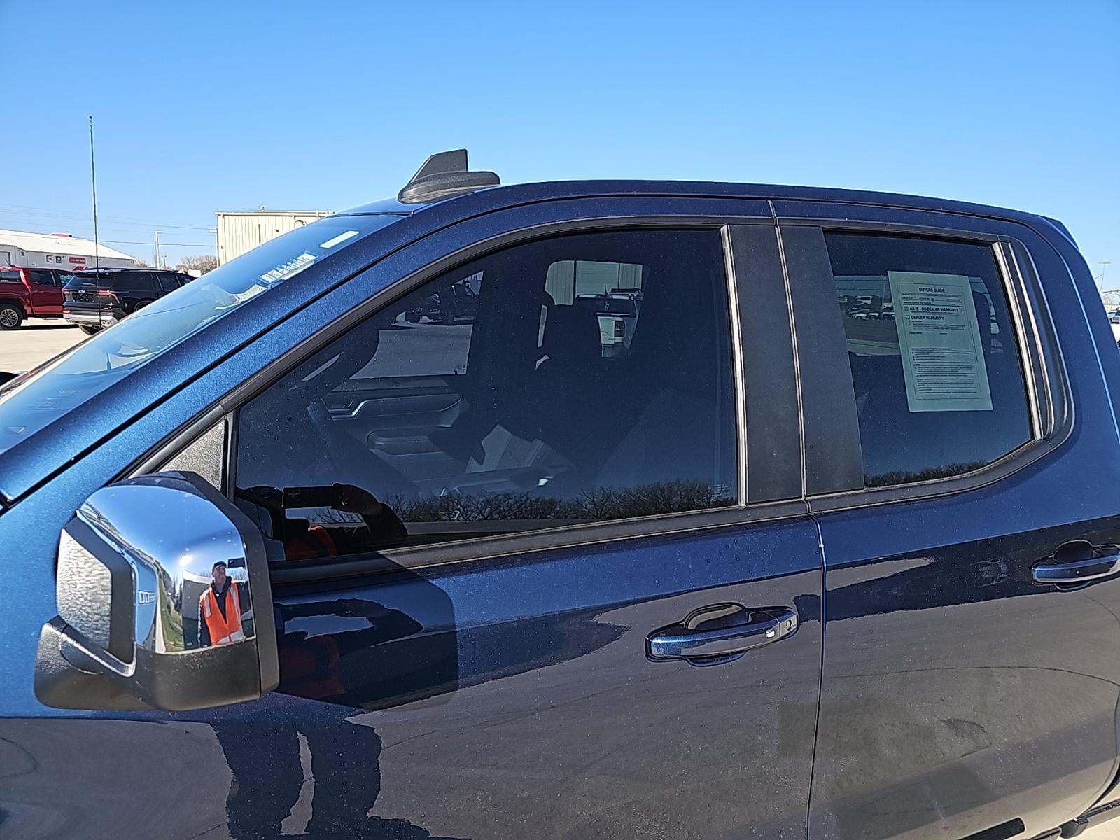 2022 Chevrolet Silverado 1500 LT AWD