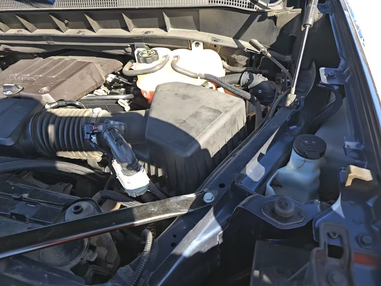 2022 Chevrolet Silverado 1500 LT AWD