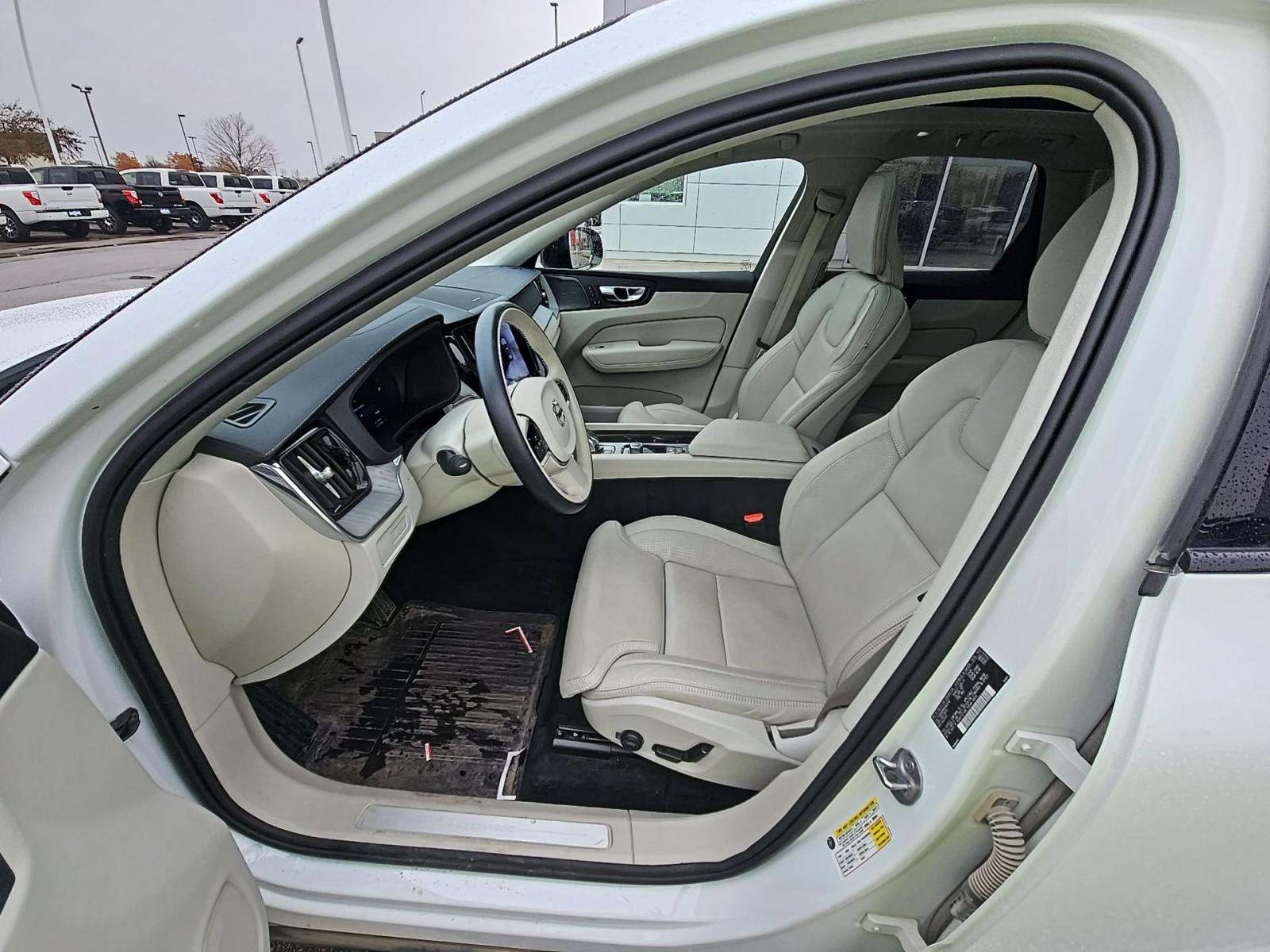 2024 Volvo XC60 Recharge T8 Ultimate AWD