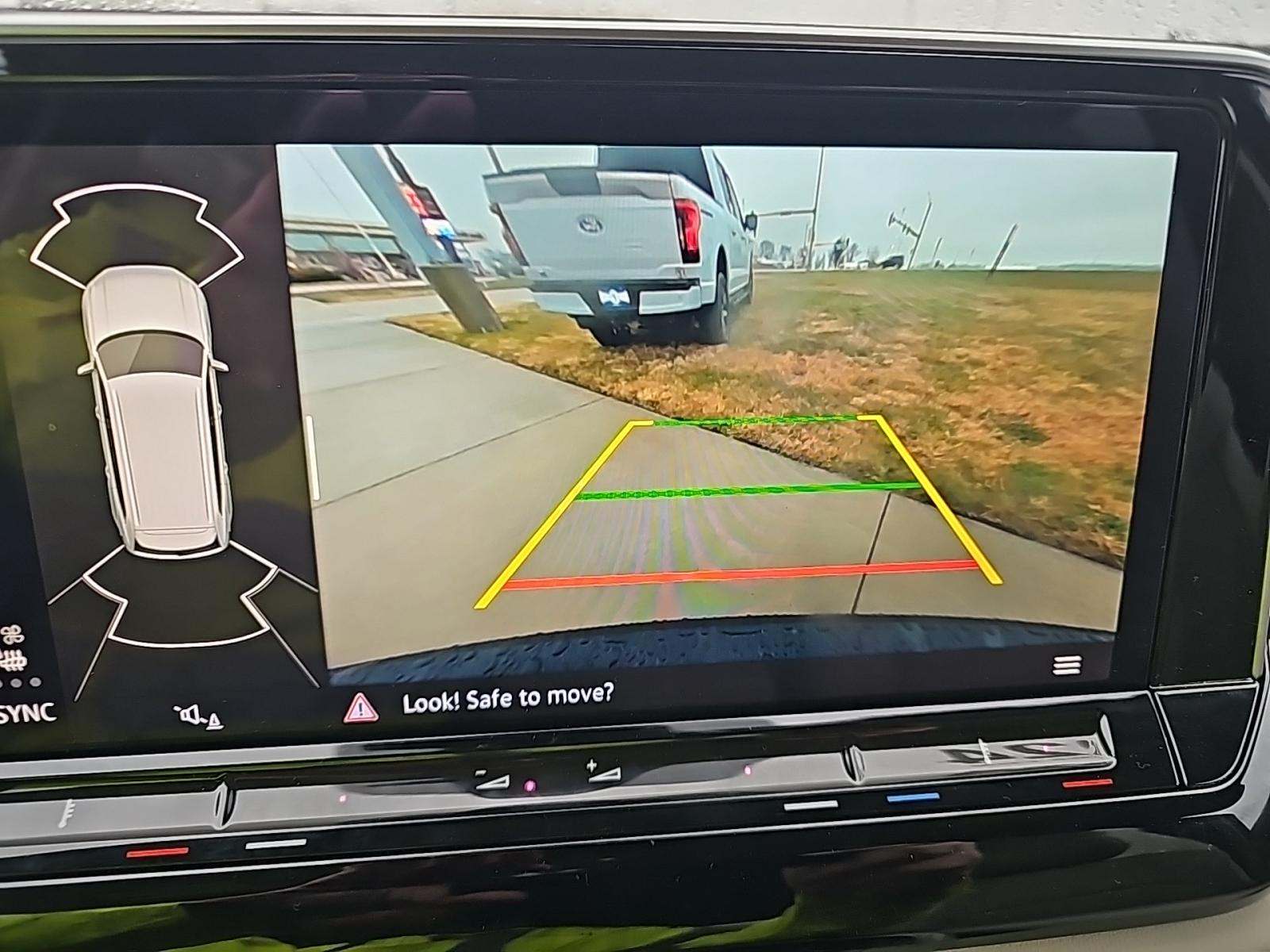 2024 Volkswagen Atlas 2.0T SE AWD