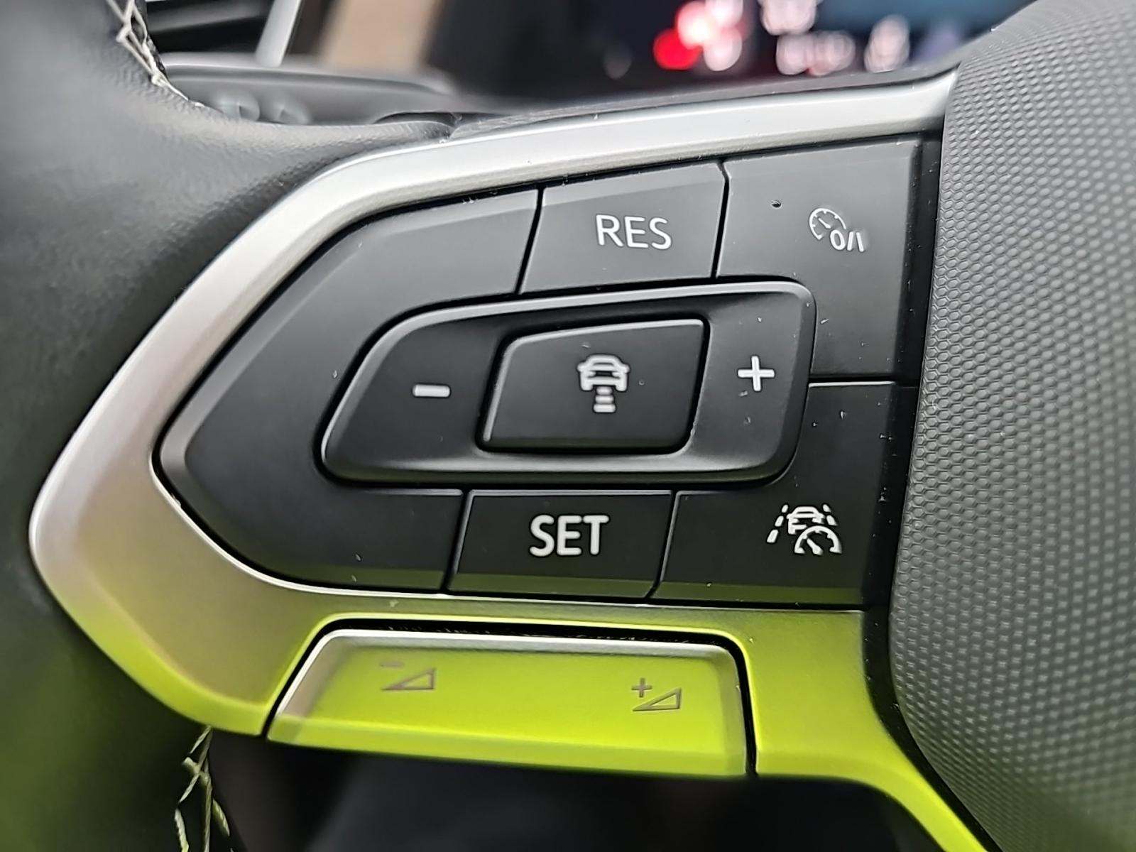 2024 Volkswagen Atlas 2.0T SE AWD