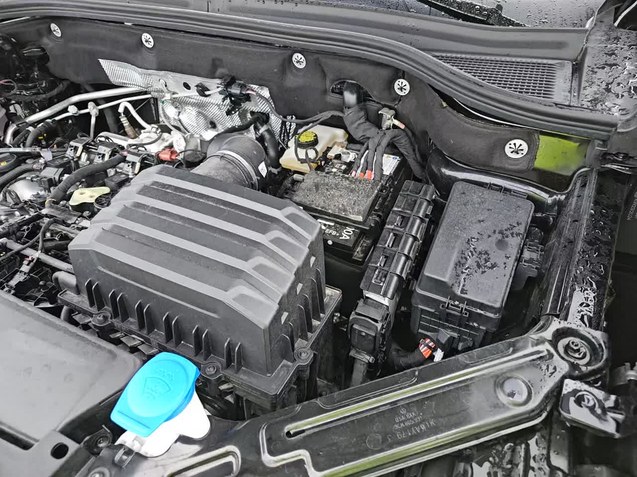 2024 Volkswagen Atlas 2.0T SE AWD