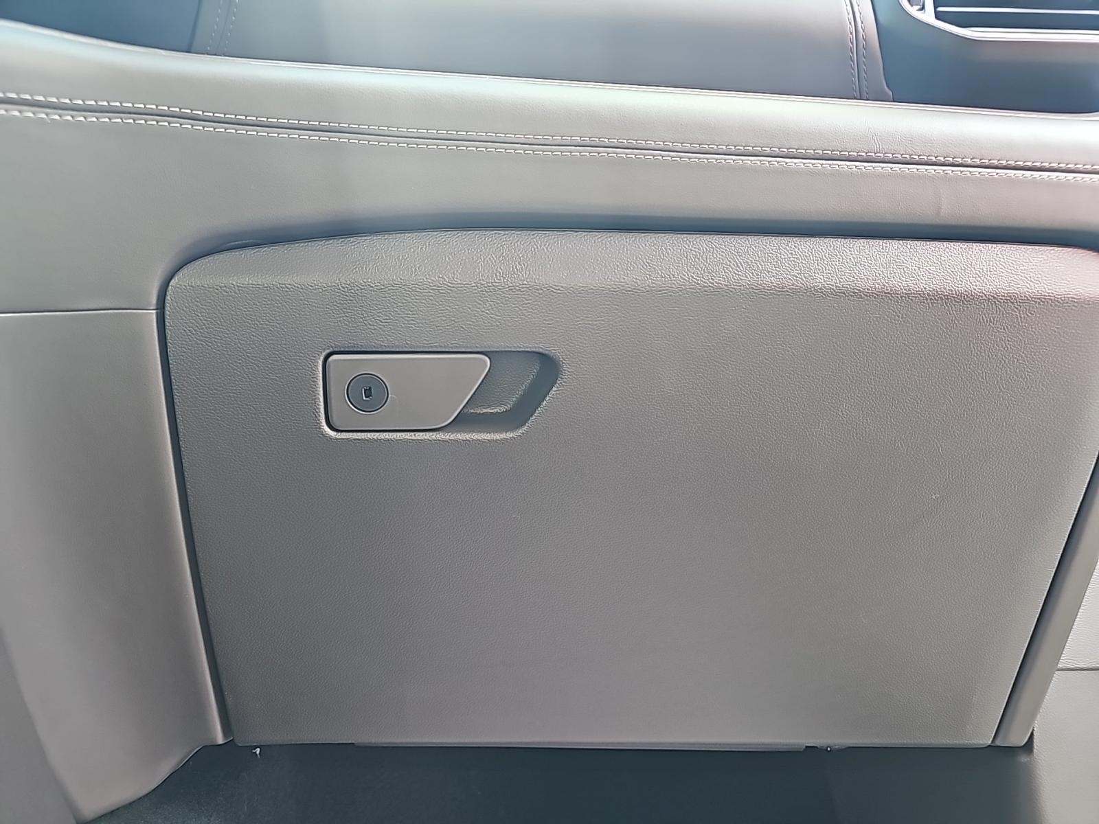 2023 Ford Explorer Platinum AWD