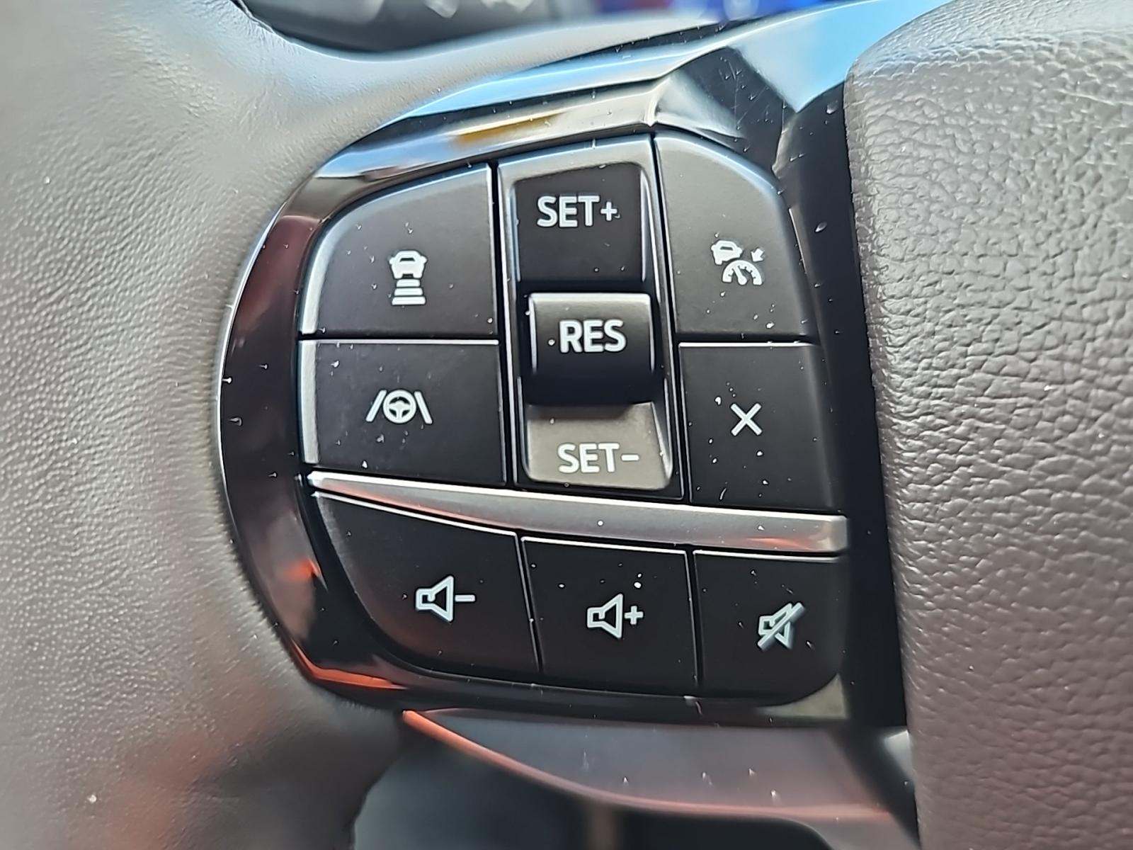 2023 Ford Explorer Platinum AWD