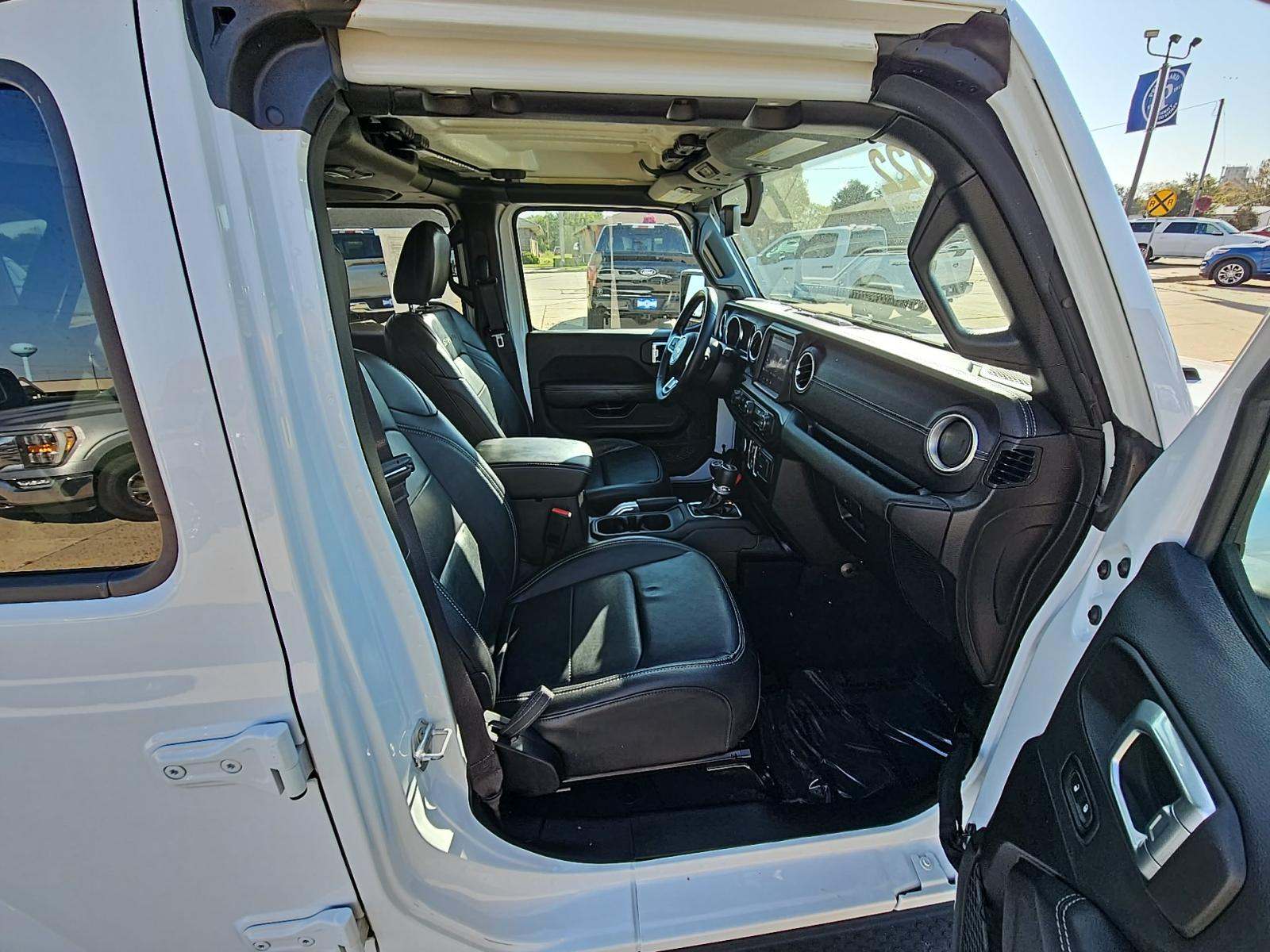 2022 Jeep Wrangler Unlimited 4xe Sahara AWD