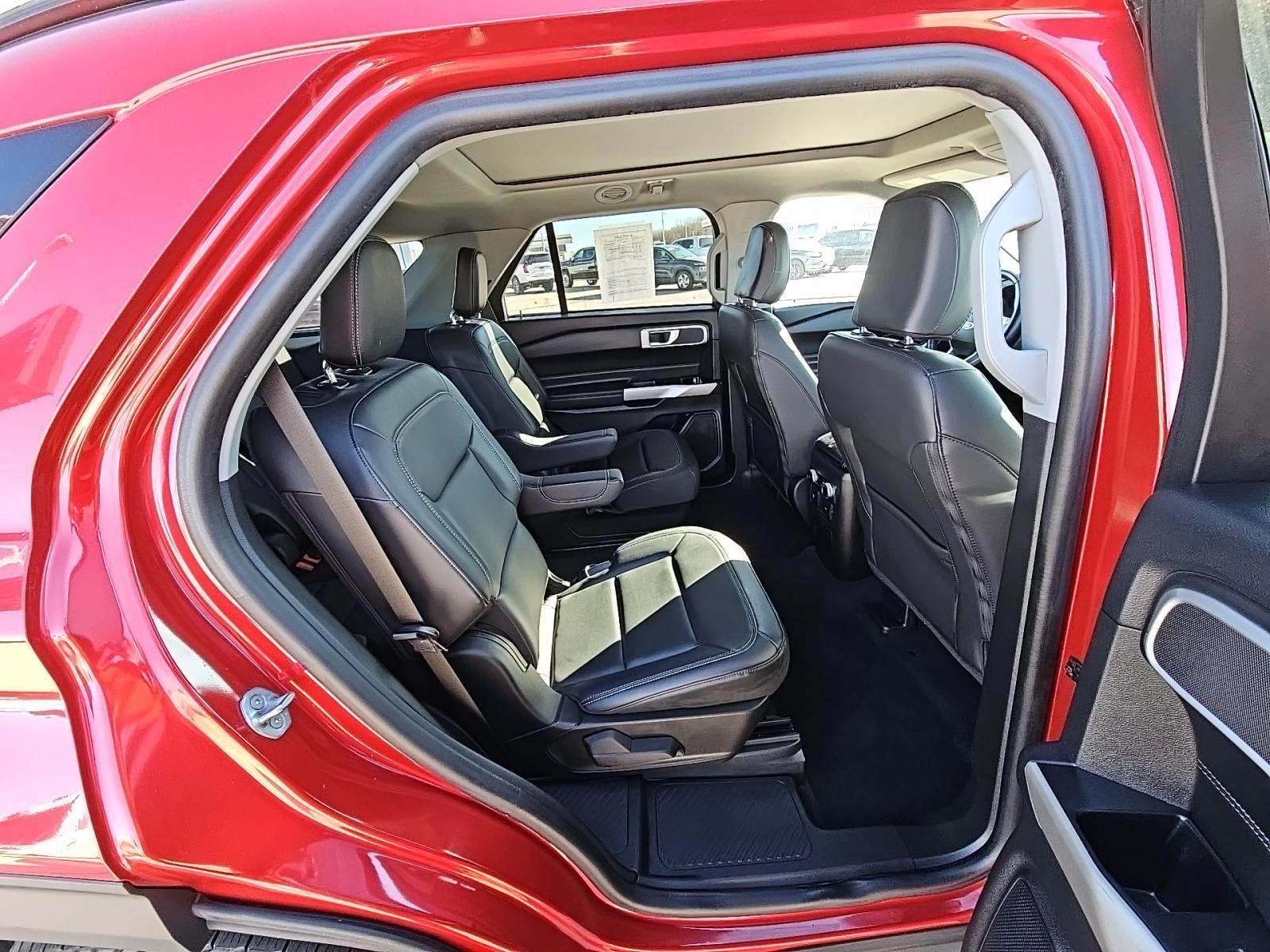 2022 Ford Explorer XLT AWD