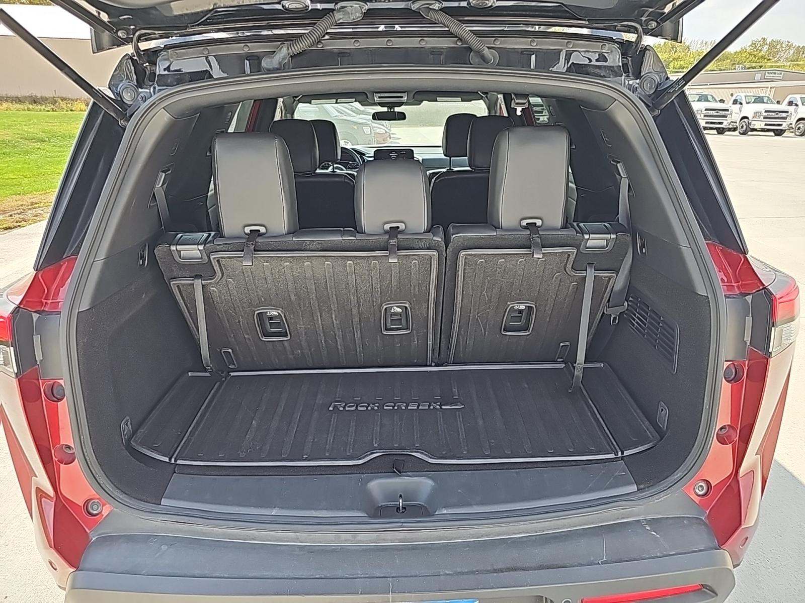 2023 Nissan Pathfinder Rock Creek AWD