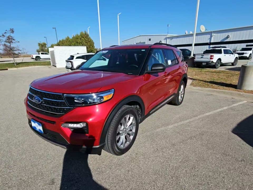 2022 Ford Explorer XLT AWD