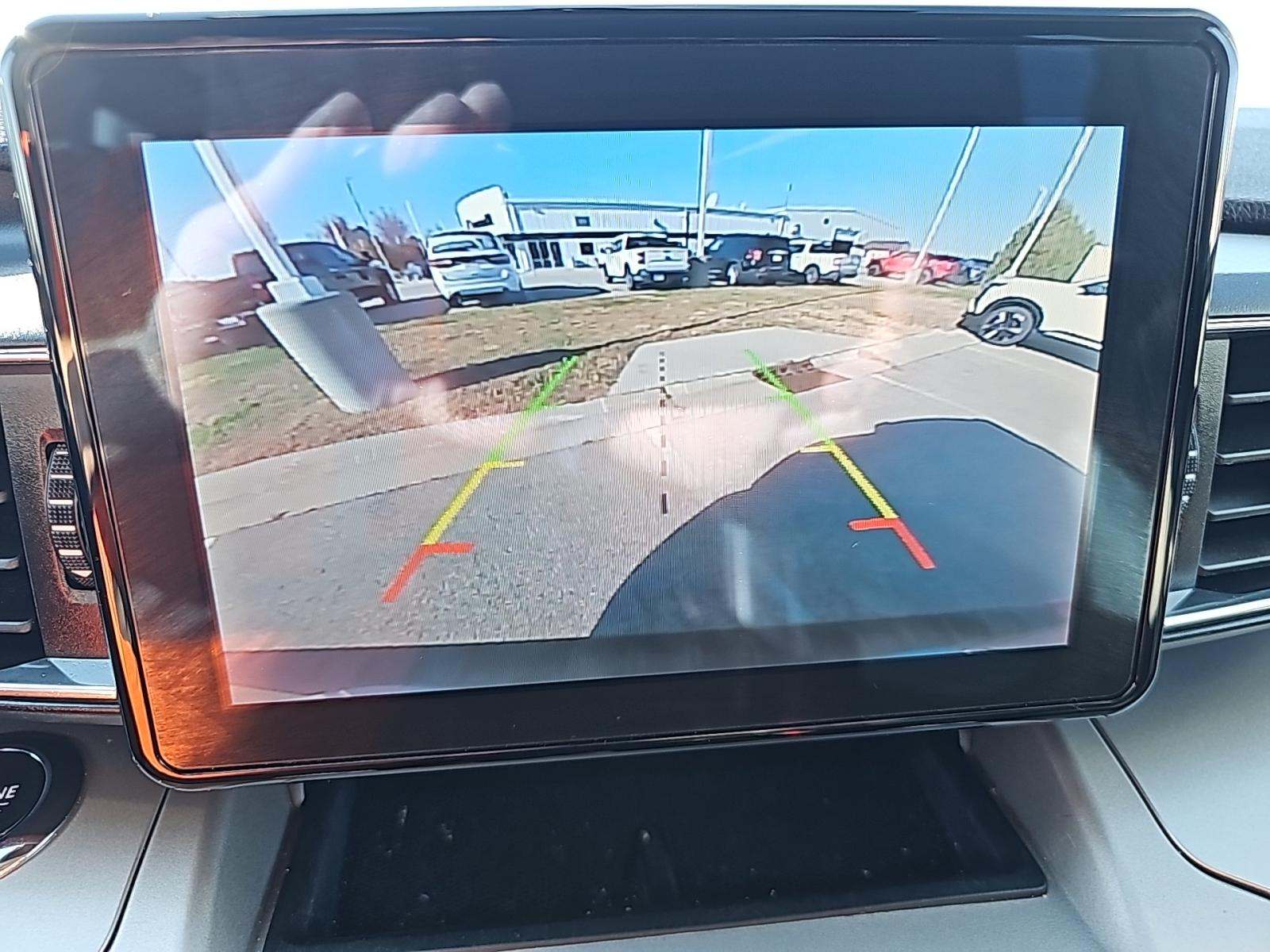 2022 Ford Explorer XLT AWD