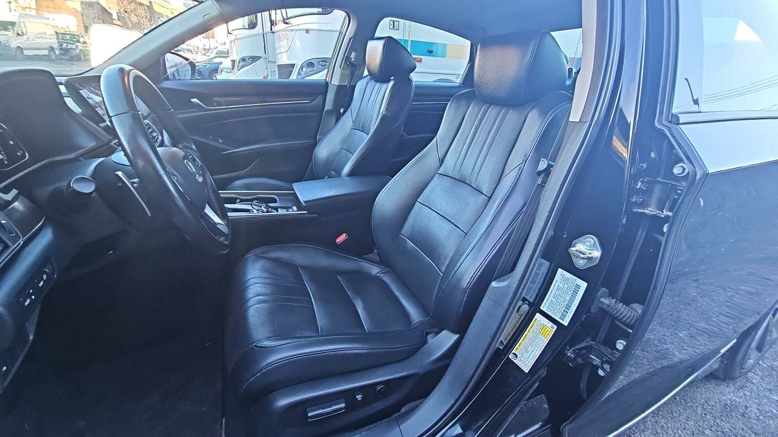 2018 Honda Accord Touring 1.5T FWD