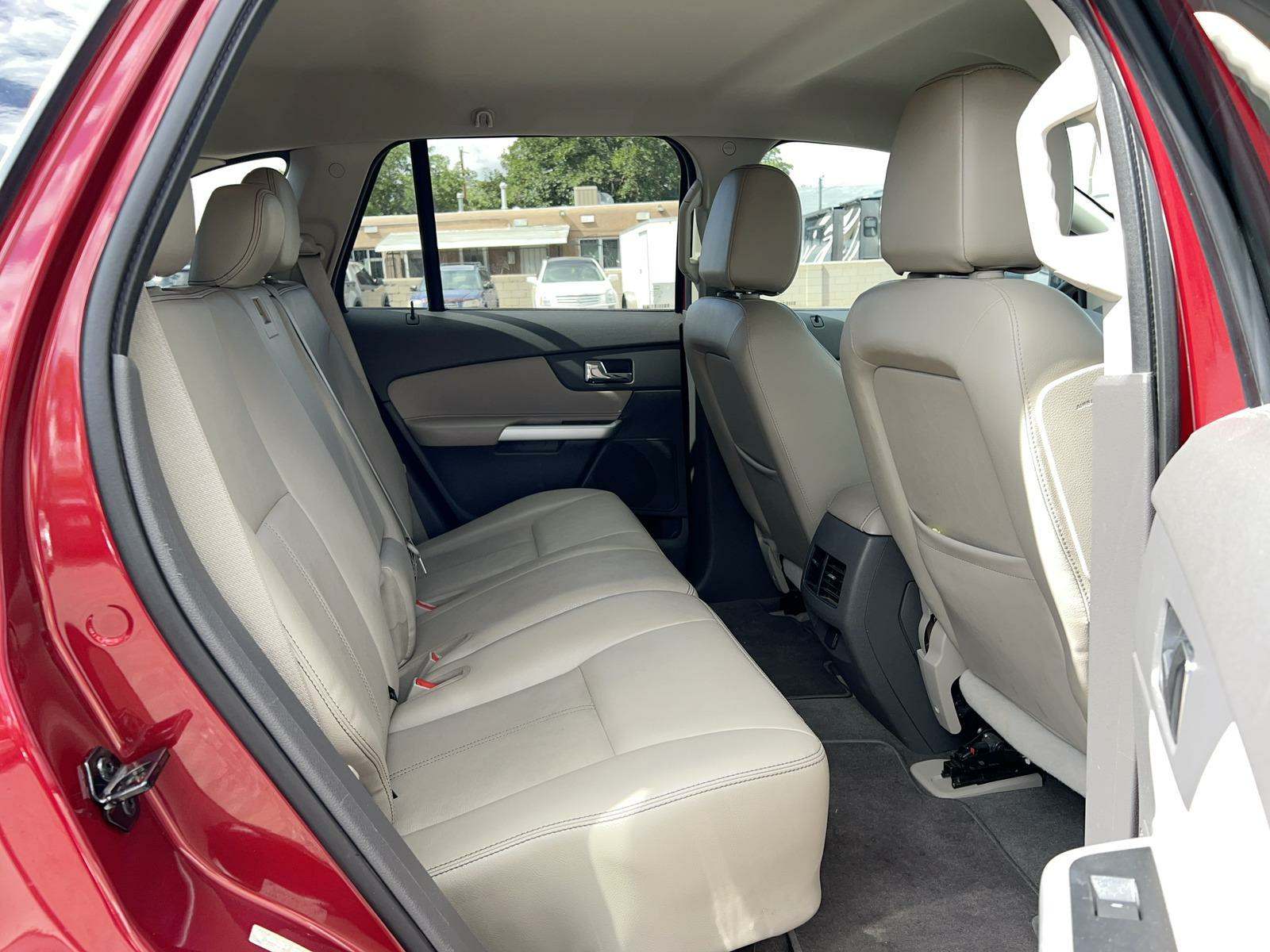 2013 Ford Edge SEL FWD