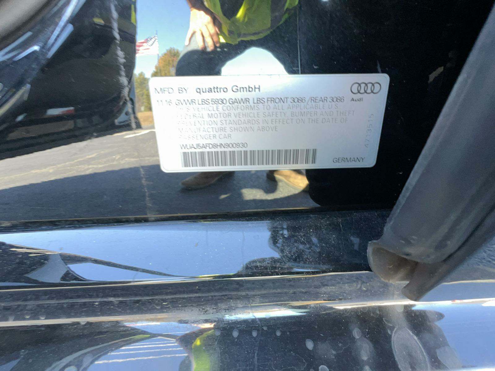 2017 Audi S8 4D SEDAN AWD