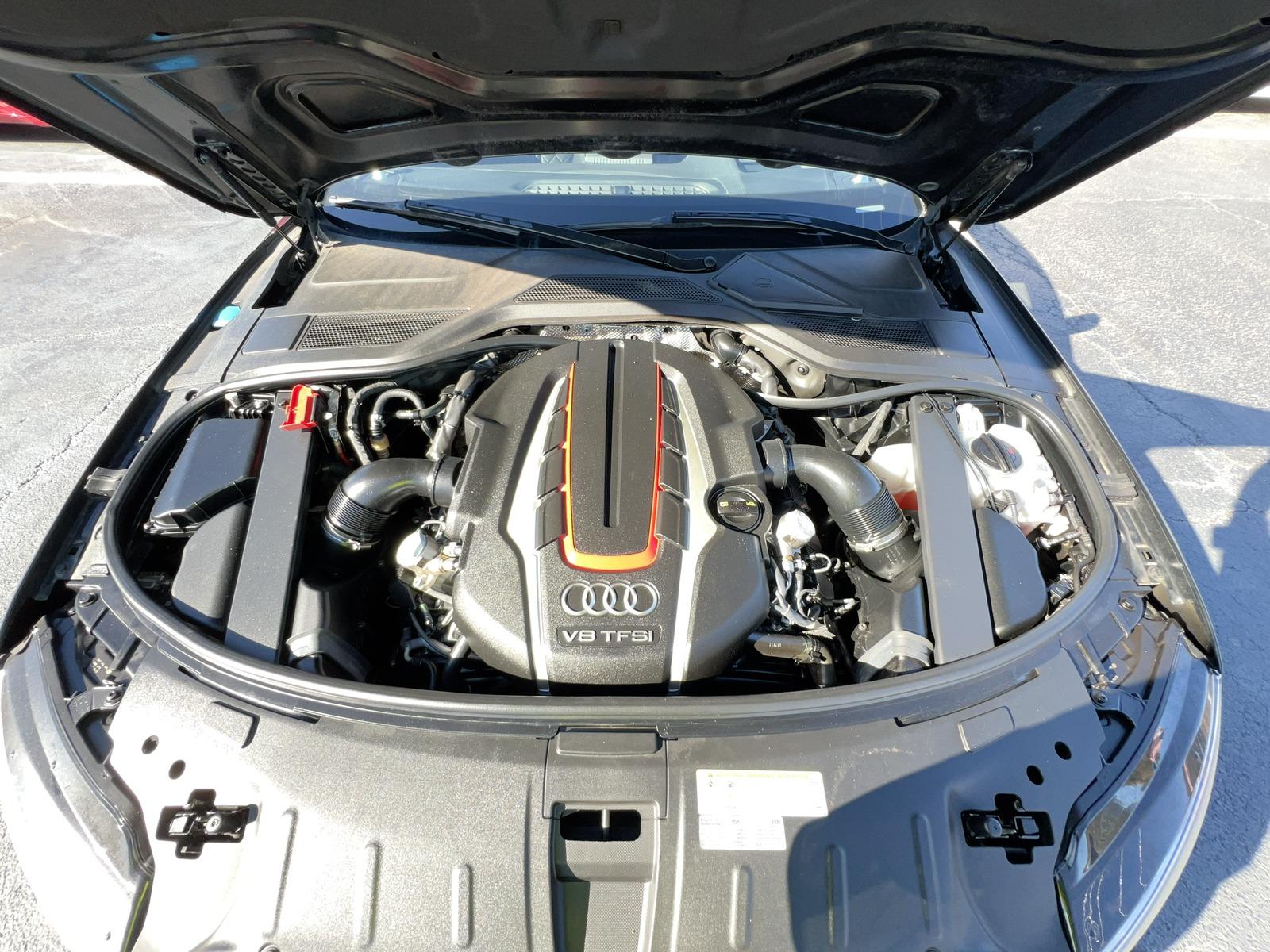 2017 Audi S8 4D SEDAN AWD