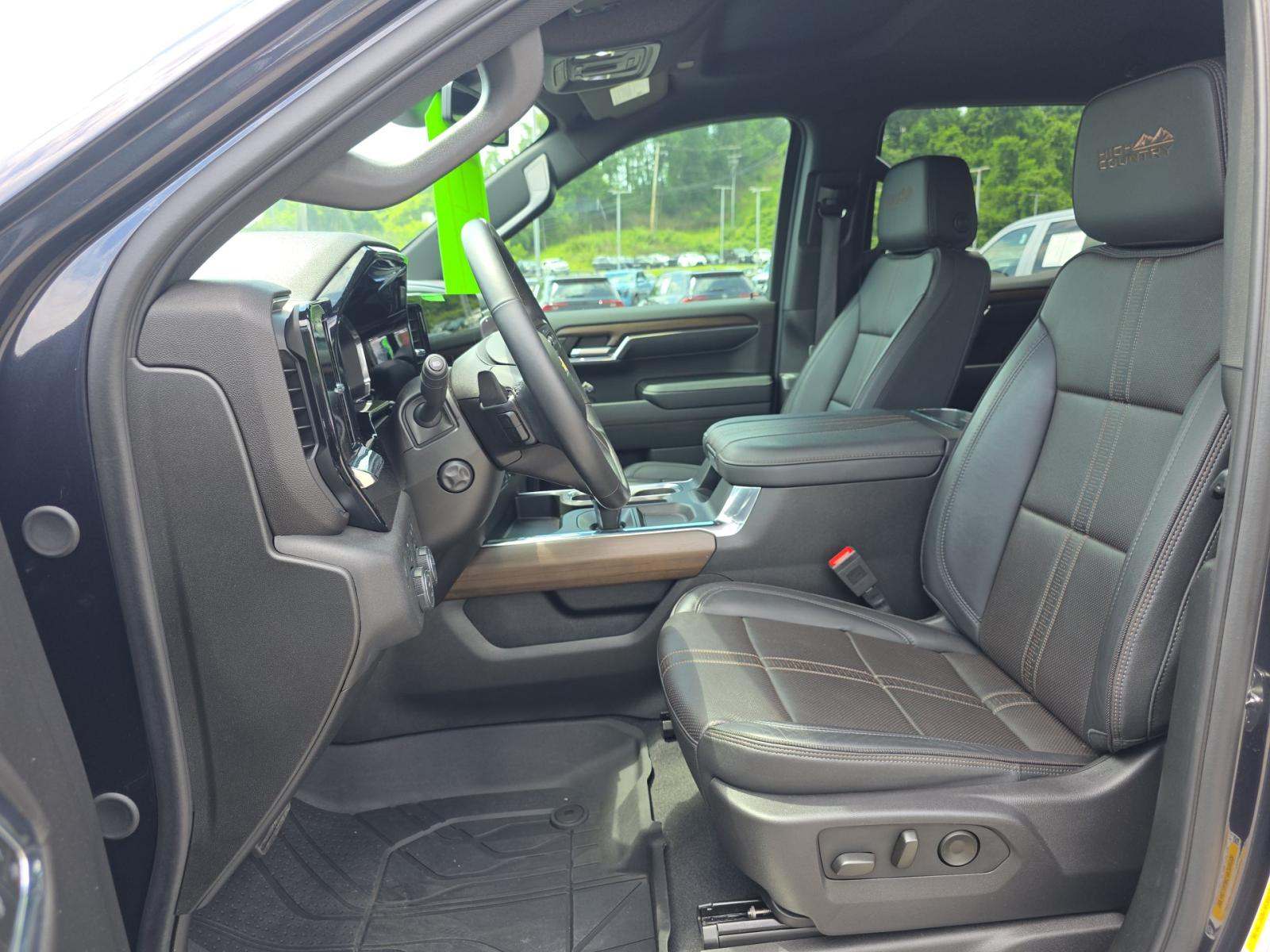 2024 Chevrolet Silverado 1500 High Country AWD