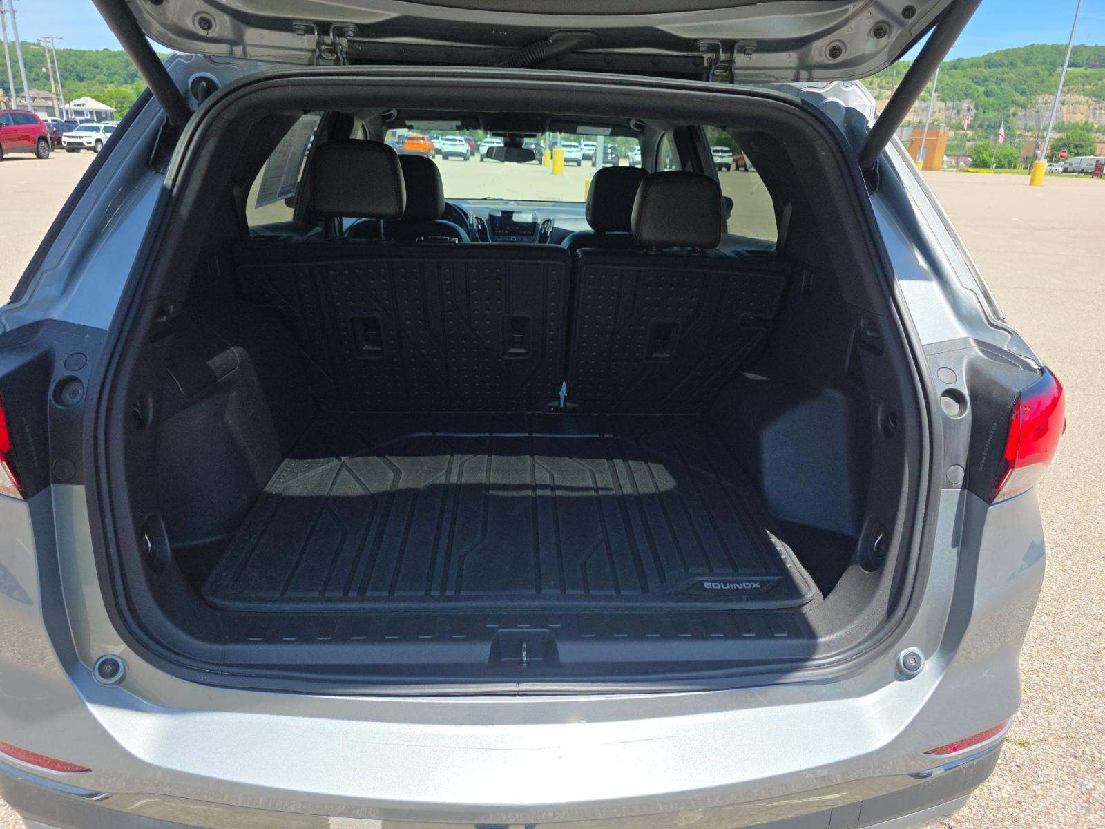 2023 Chevrolet Equinox RS AWD
