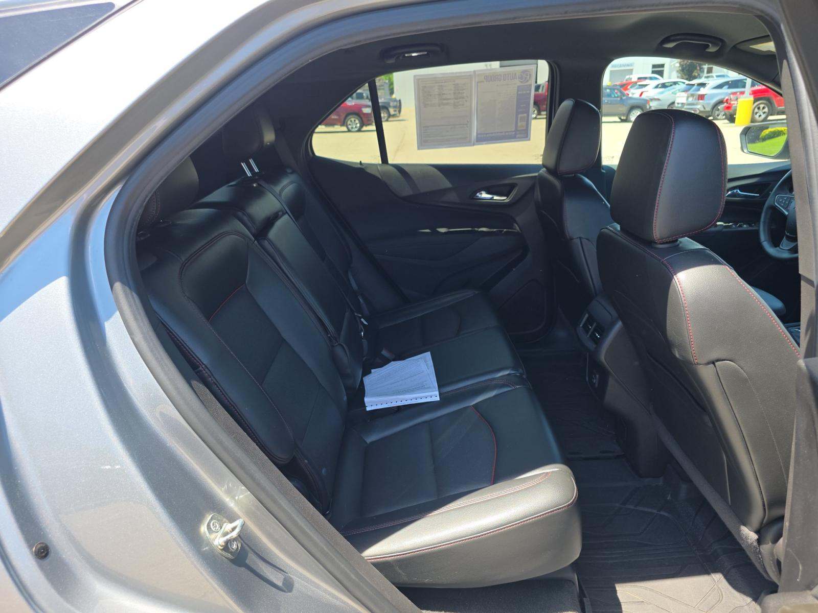 2023 Chevrolet Equinox RS AWD