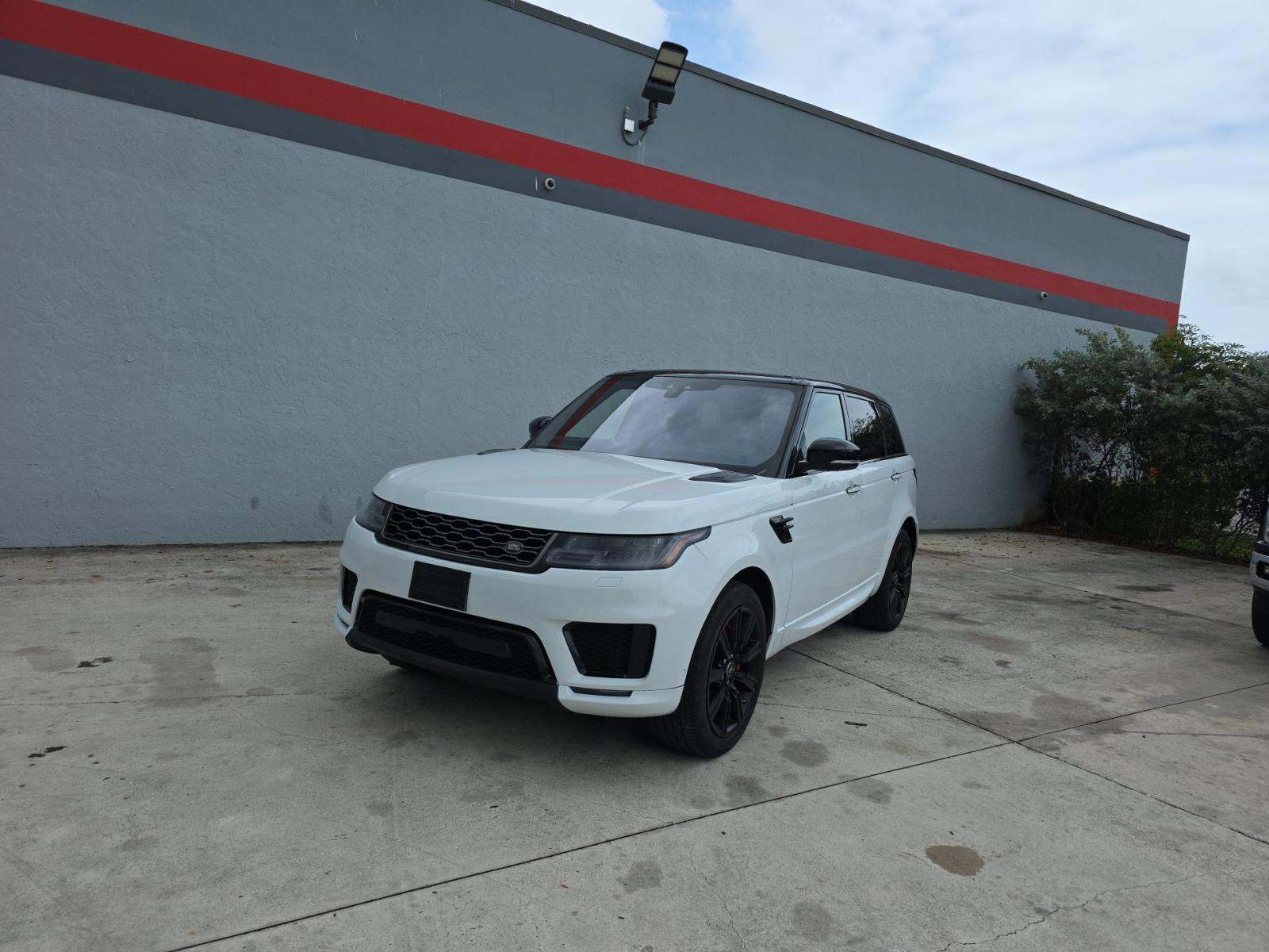 2021 Land Rover Range Rover Sport HST AWD