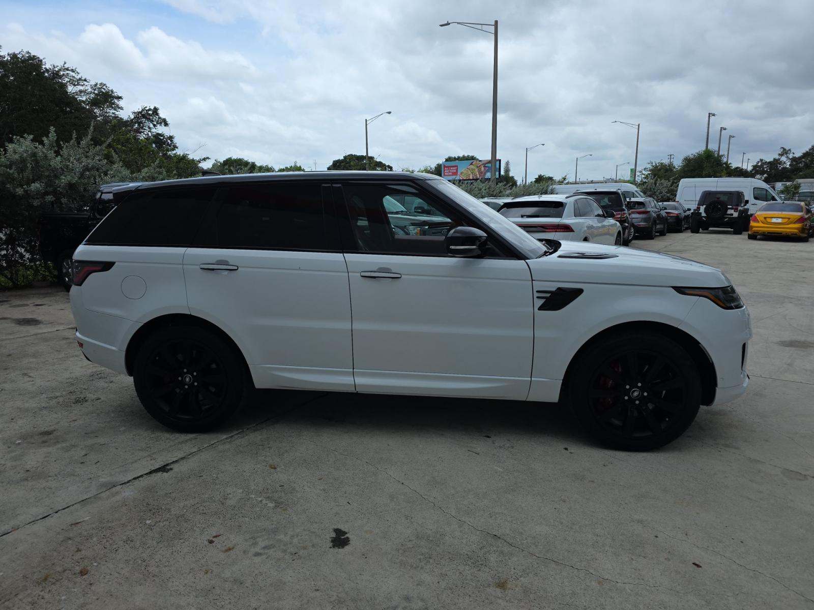 2021 Land Rover Range Rover Sport HST AWD