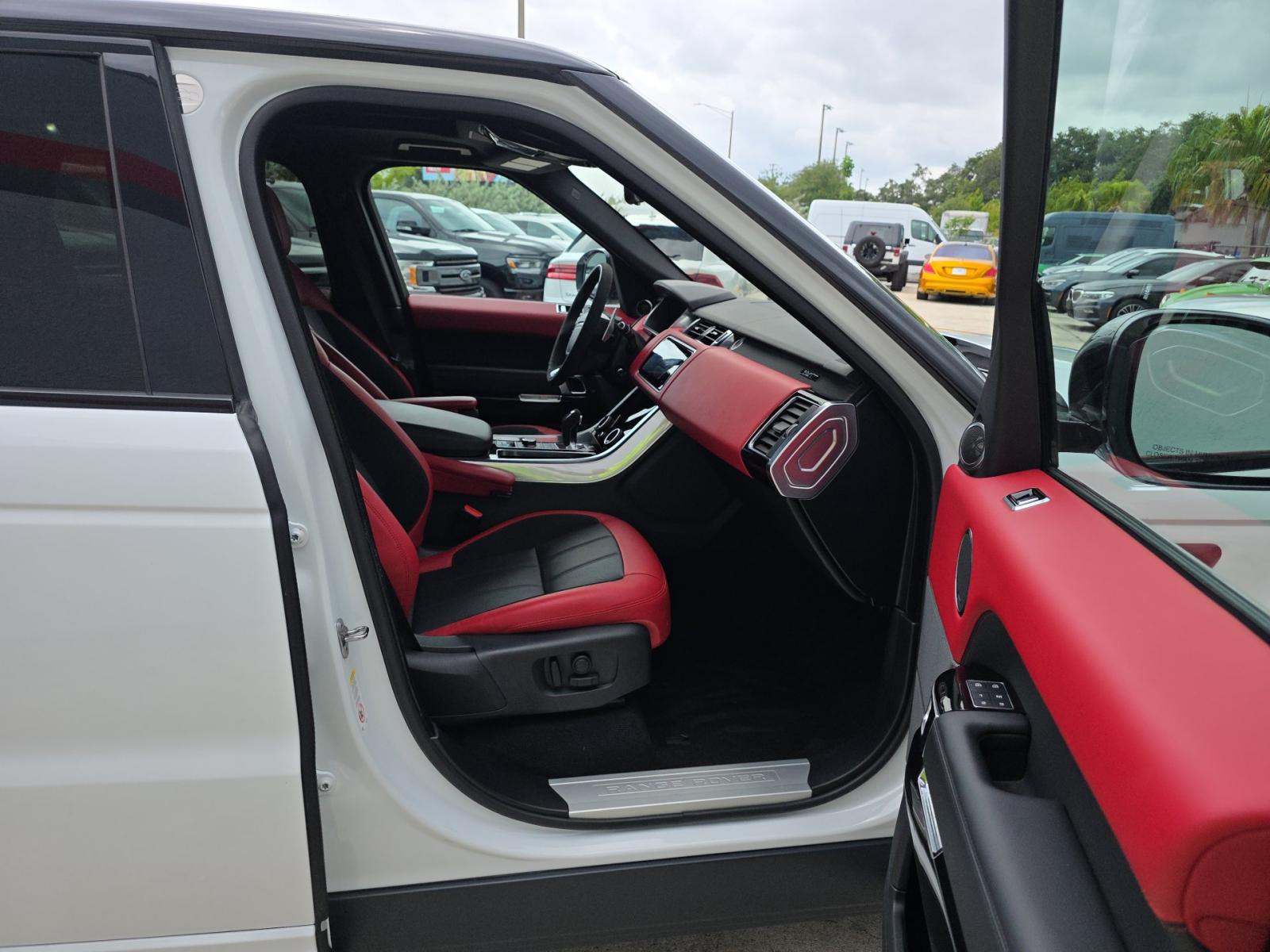 2021 Land Rover Range Rover Sport HST AWD