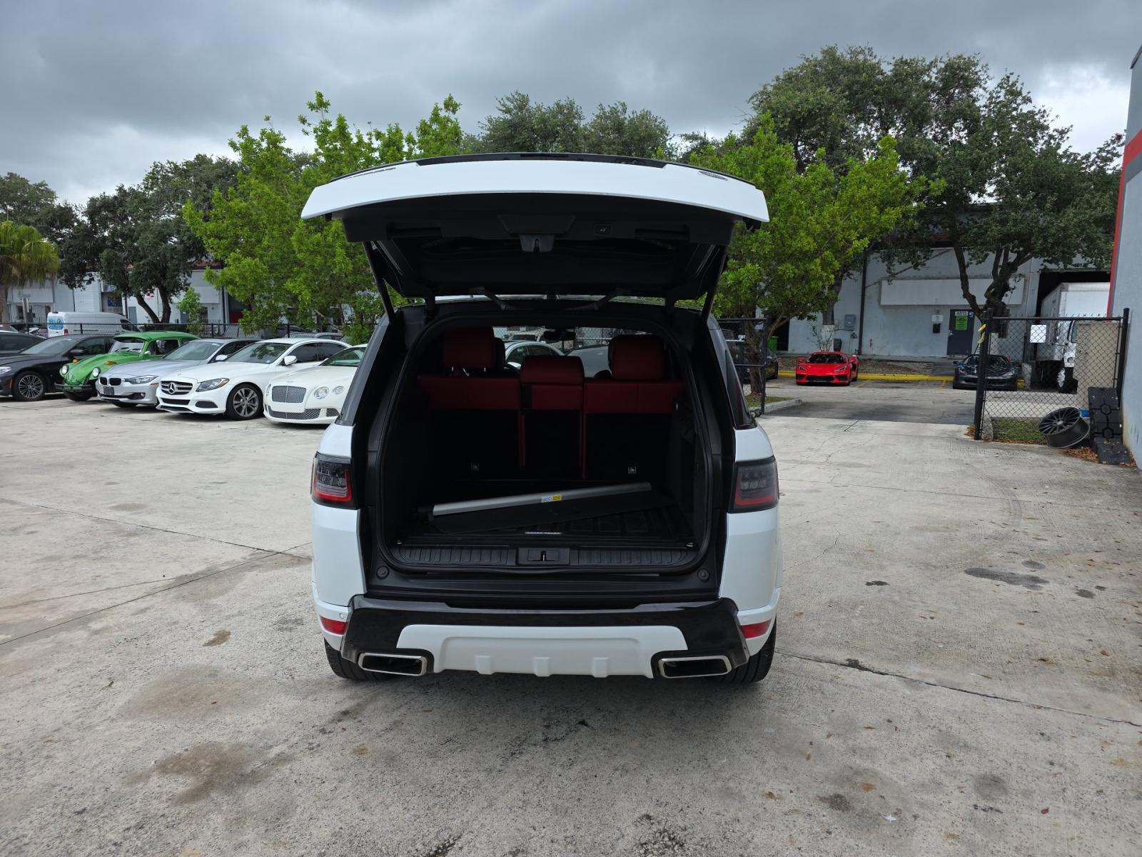 2021 Land Rover Range Rover Sport HST AWD
