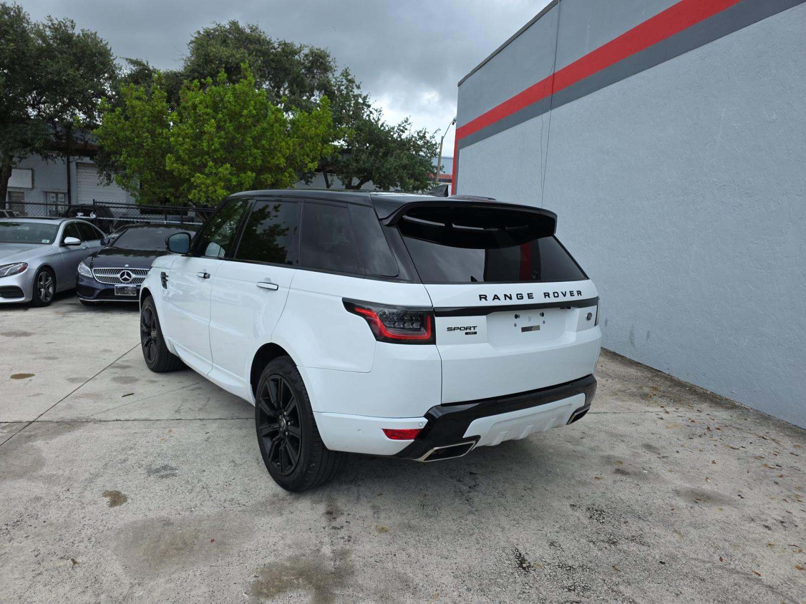 2021 Land Rover Range Rover Sport HST AWD