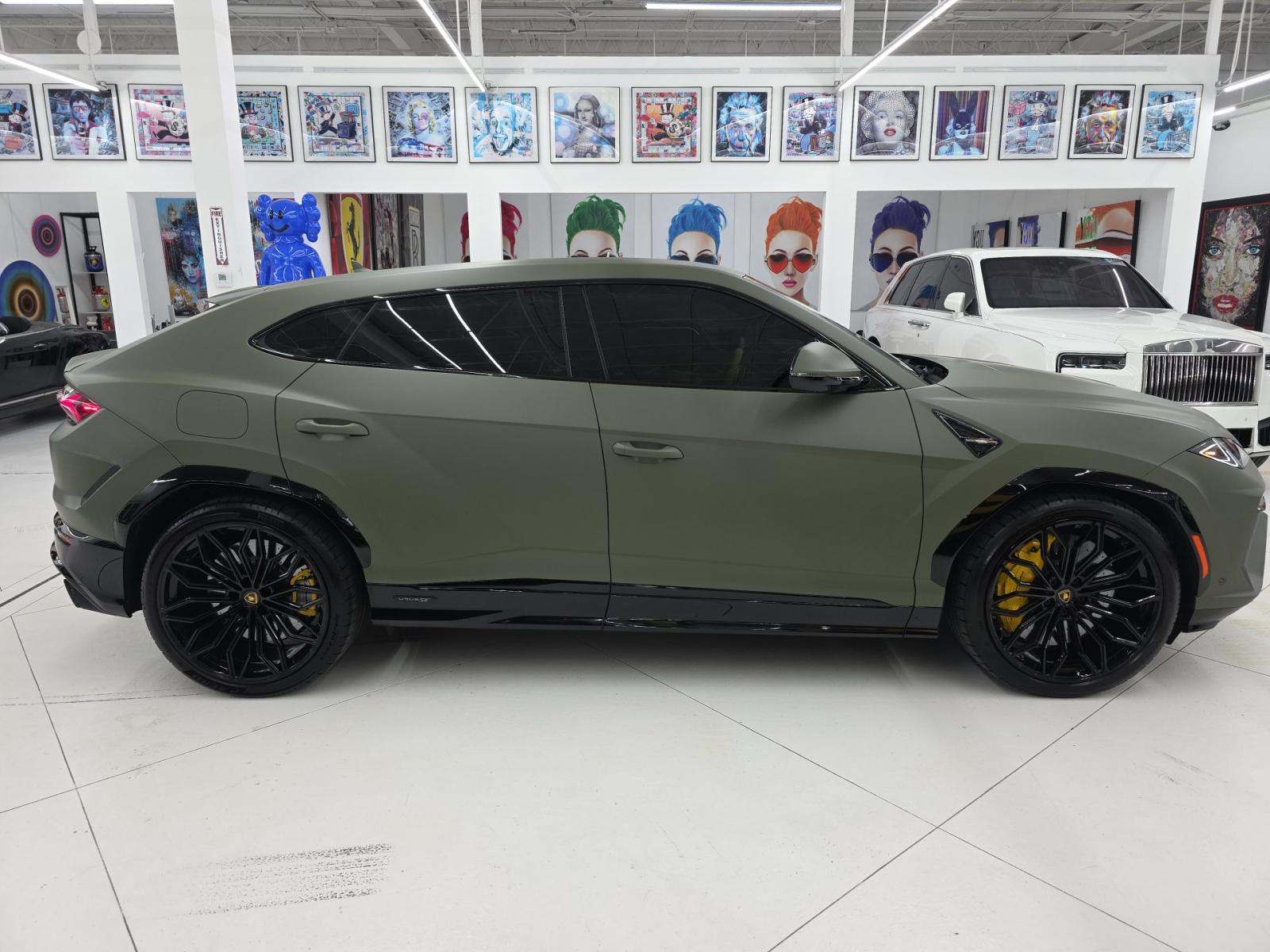 2025 Lamborghini Urus Plug-In Hybrid SE AWD