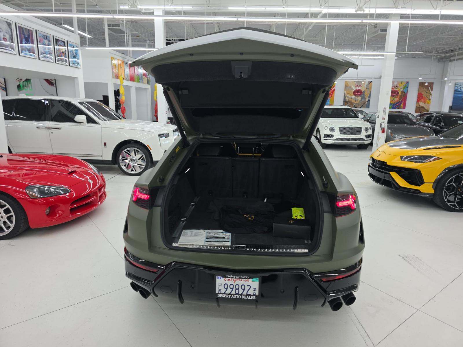 2025 Lamborghini Urus Plug-In Hybrid SE AWD