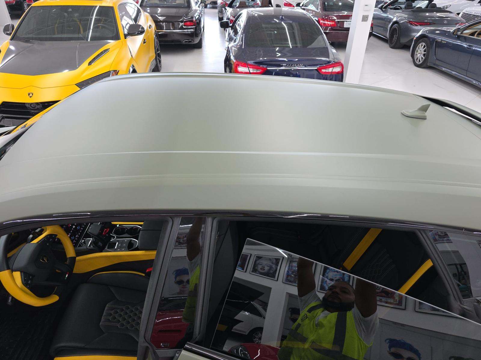 2025 Lamborghini Urus Plug-In Hybrid SE AWD