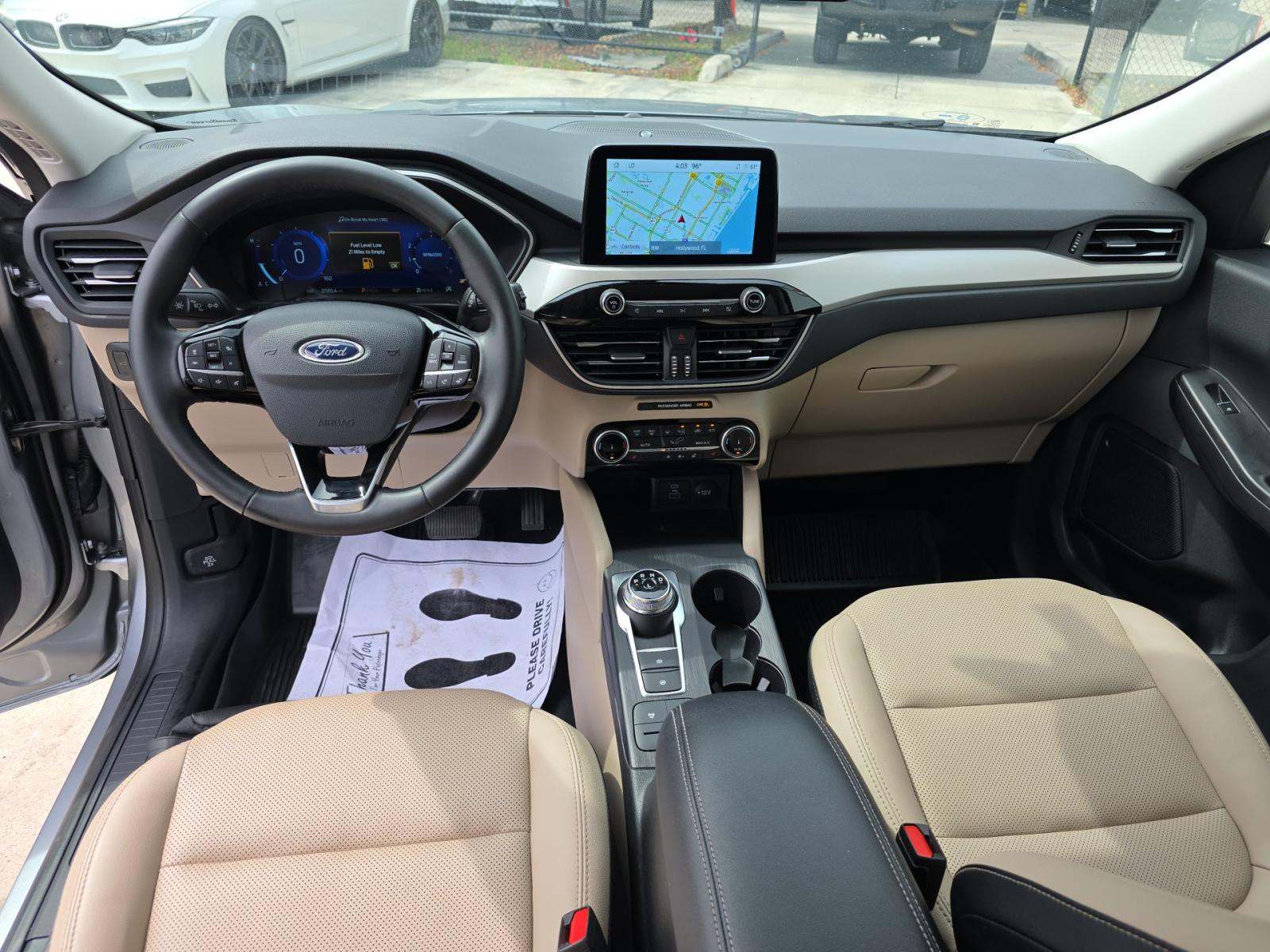 2022 Ford Escape SEL FWD