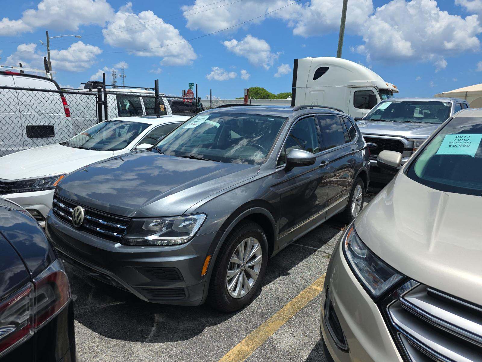2018 Volkswagen Tiguan 2.0T SE FWD