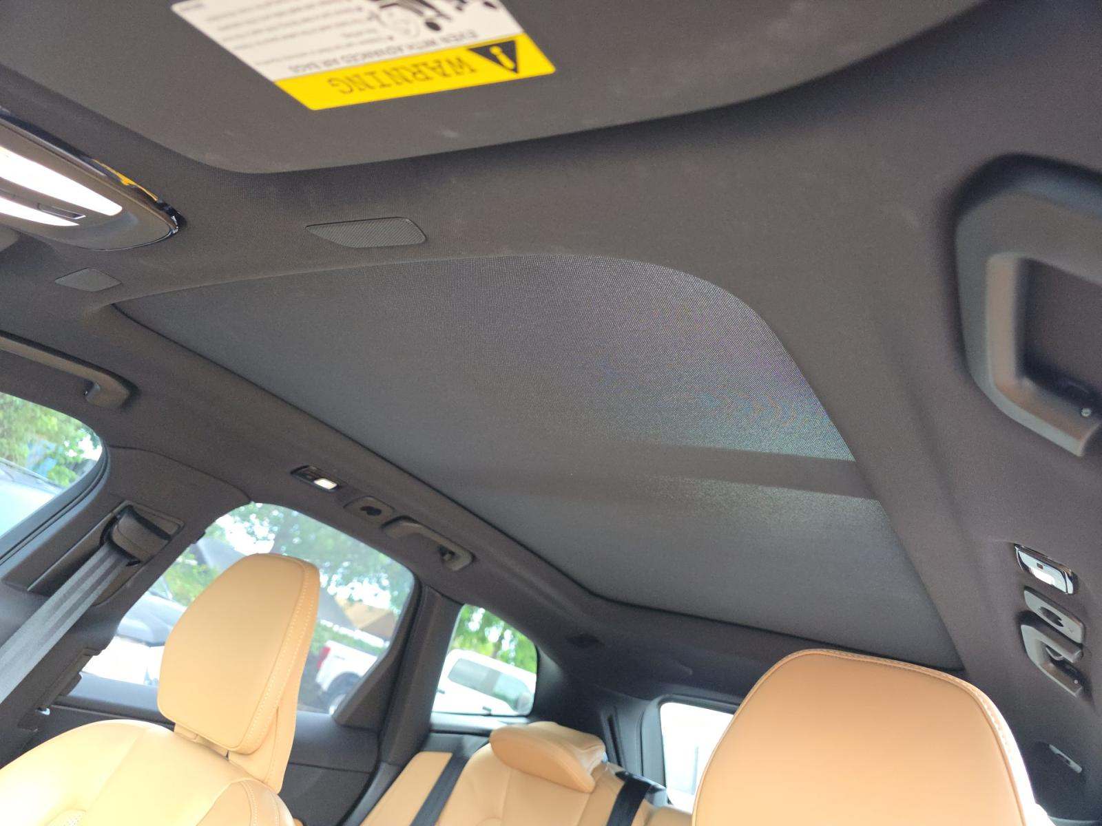2024 Volvo XC60 B5 Ultimate AWD