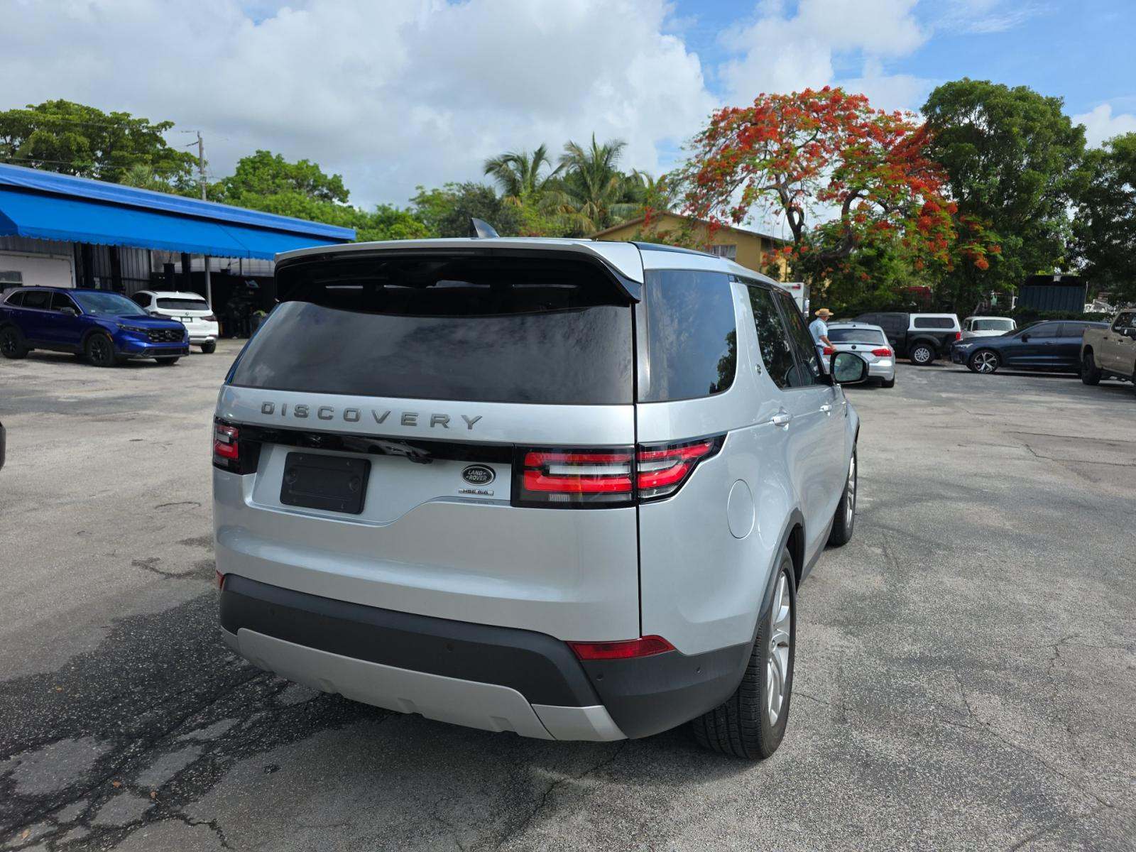 2018 Land Rover Discovery HSE AWD